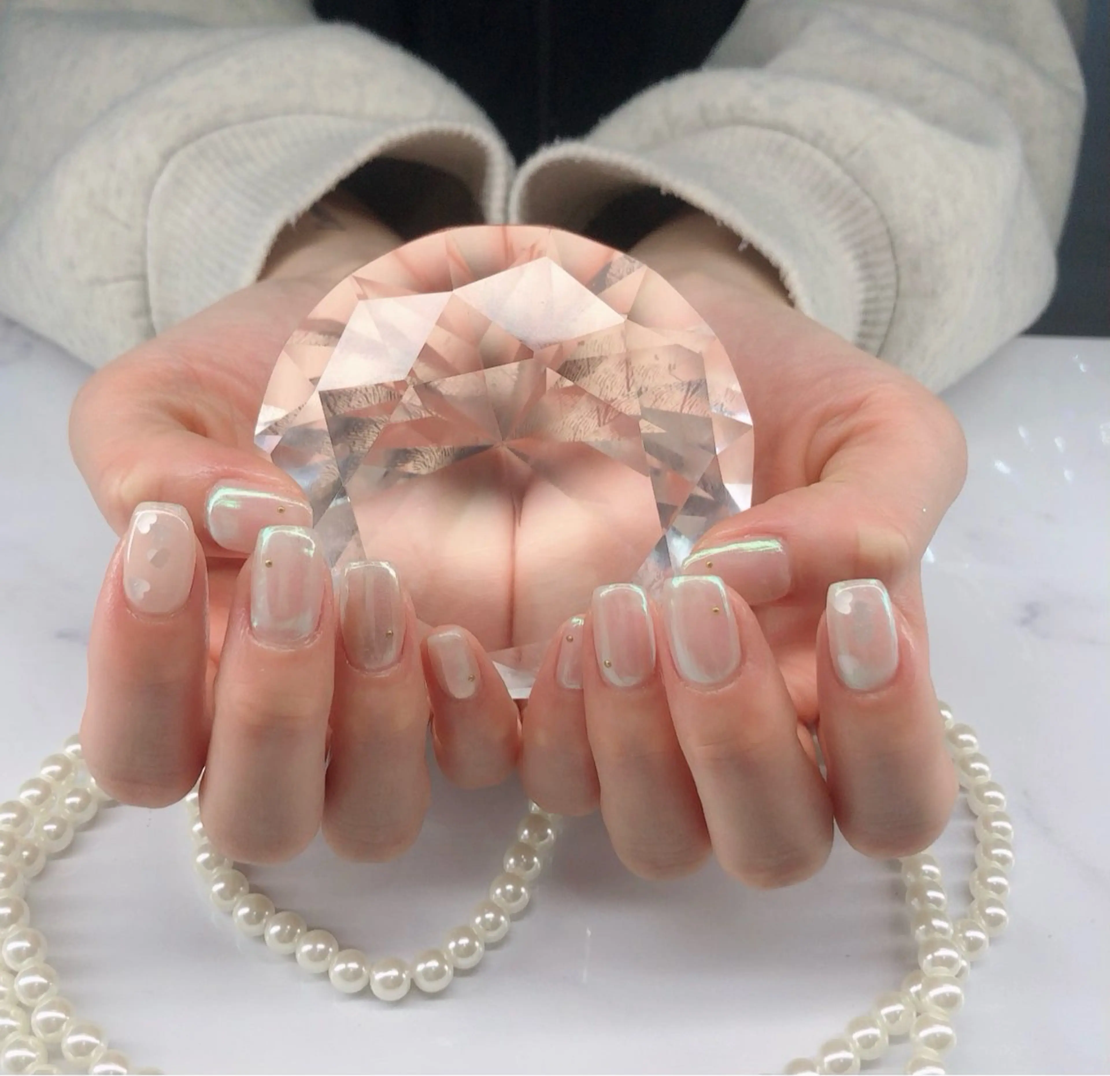 ネイル オーロラネイル 片平 恭子のマツエク・マツパデザイン