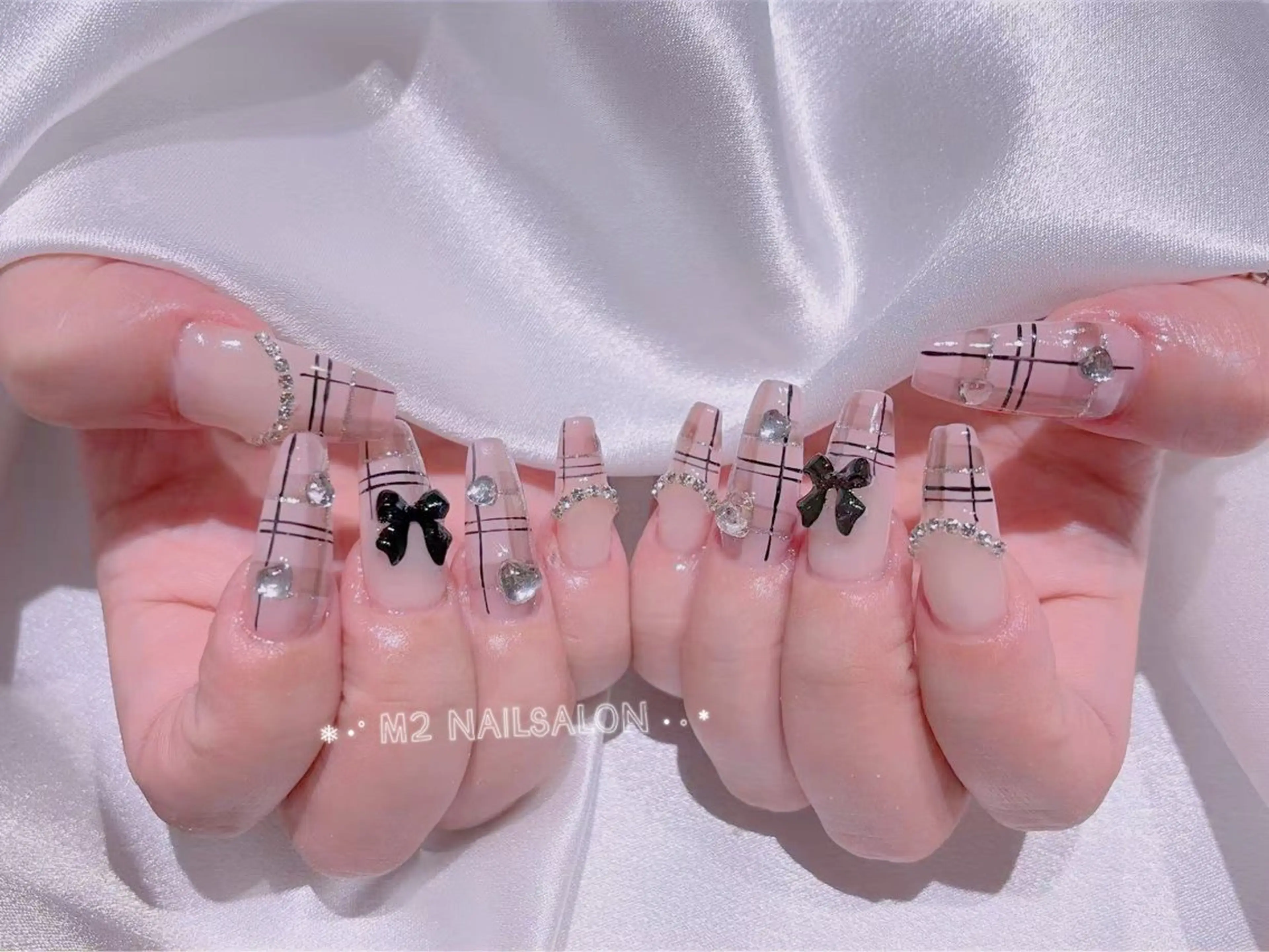 ネイル ハンドネイル 長さだし専門店 M2　rikaのネイルデザイン