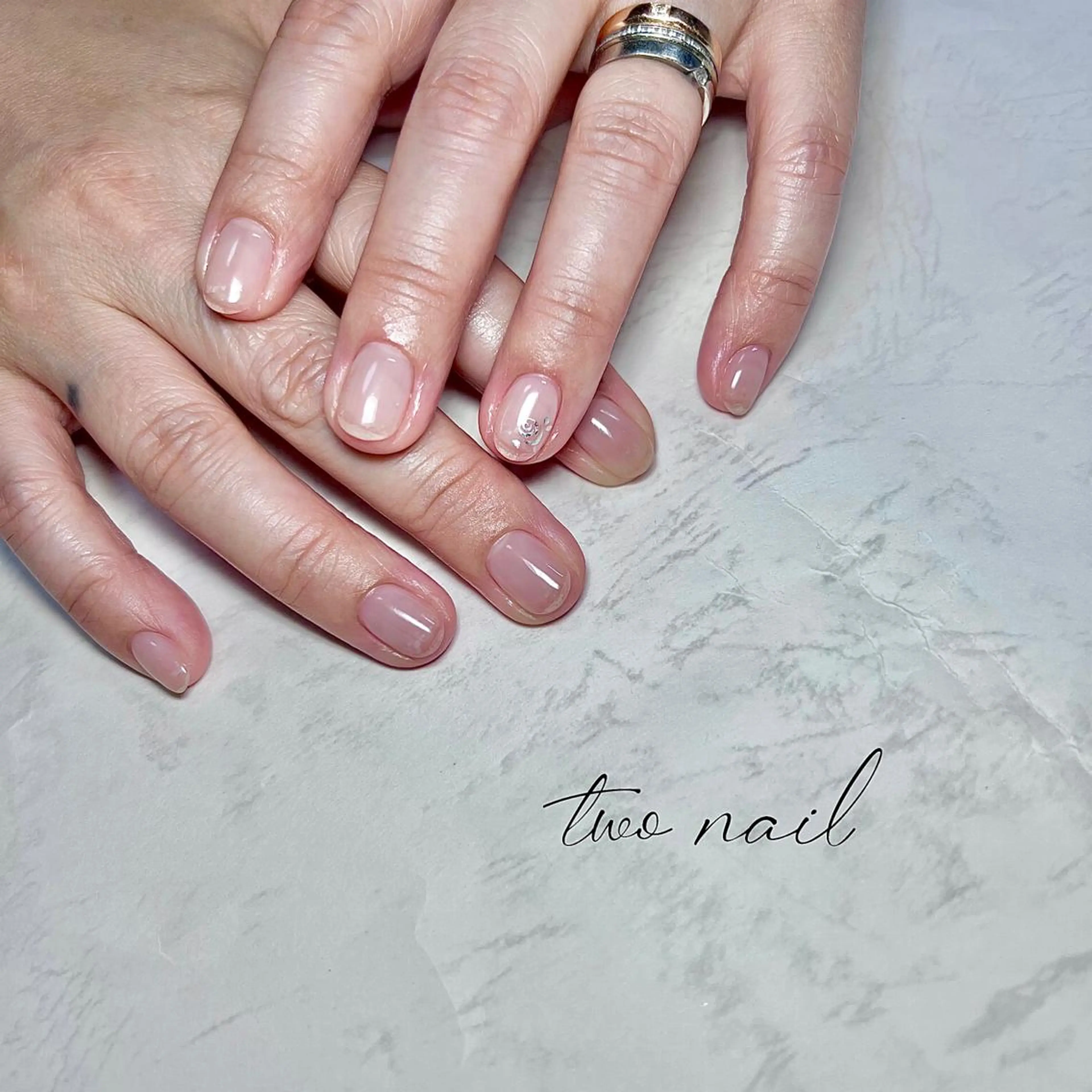 ネイル アートネイル フットネイル ハート ニュアンスネイル ホワイト ハンドネイル two nailのネイルデザイン