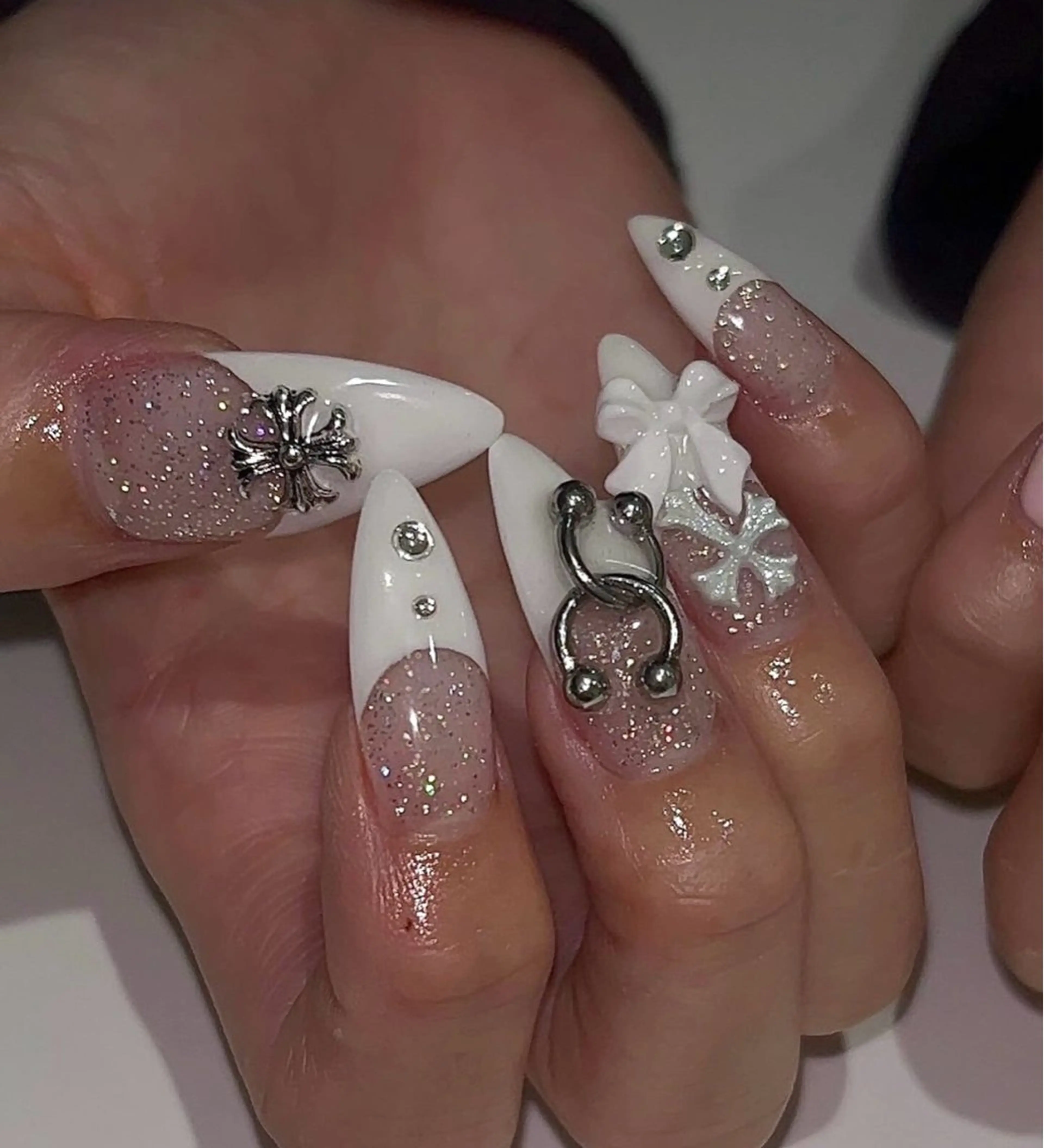 ネイル ハンドネイル BERA NAILSのネイルデザイン