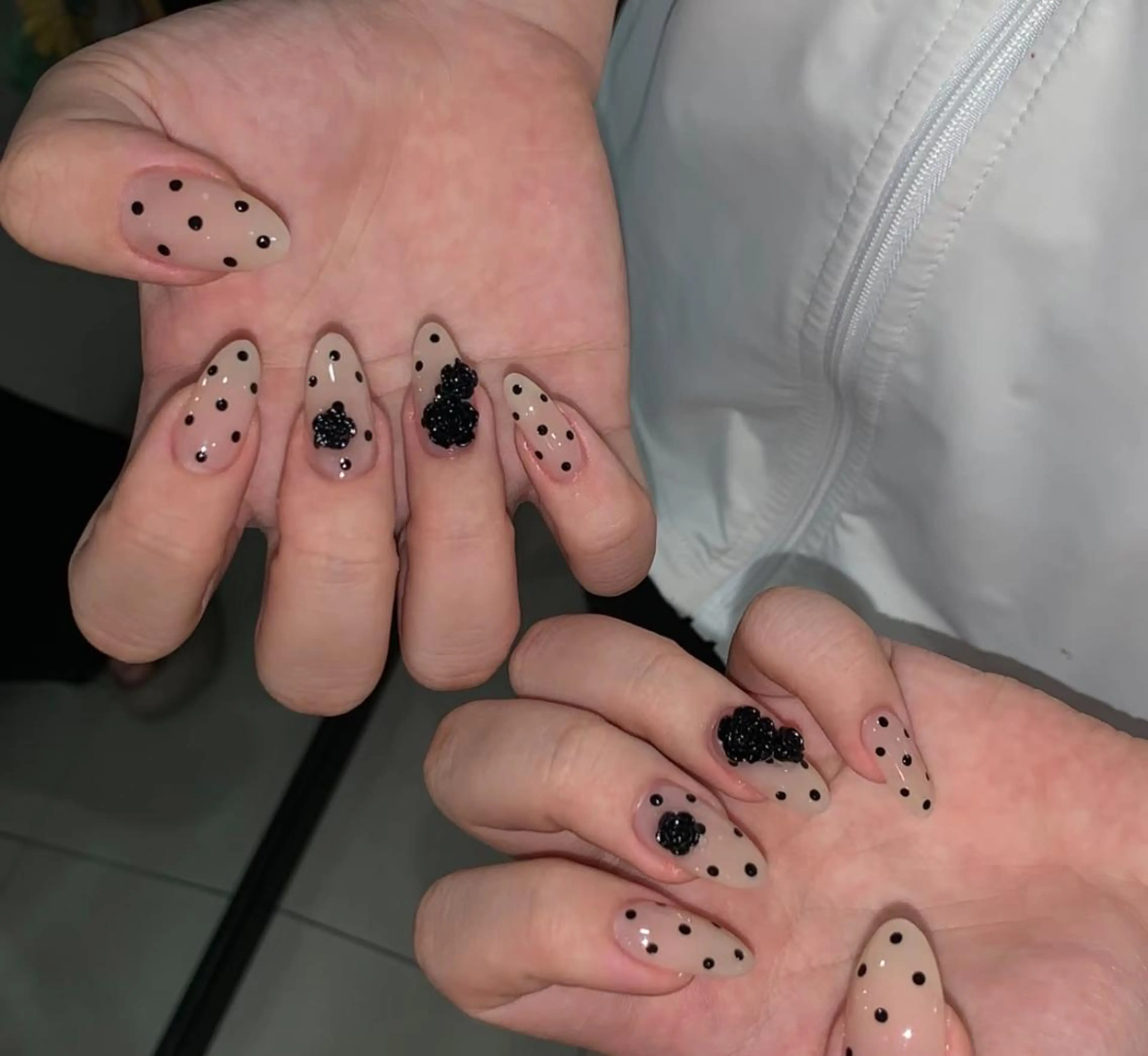 ネイル ハンドネイル エリ🫧 nail池袋東口のネイルデザイン