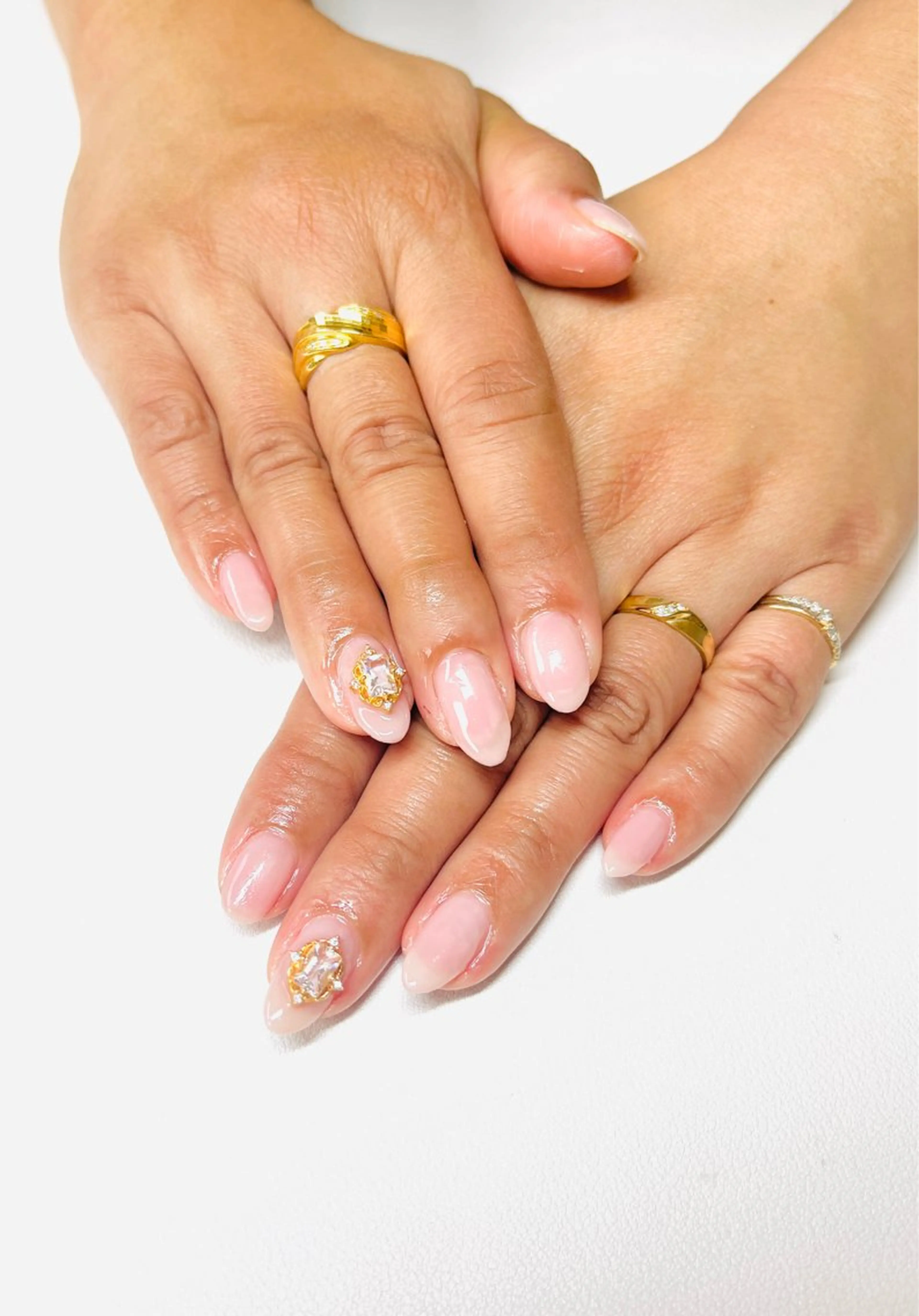 ネイル ワンカラーネイル nail atelier  Rのネイルデザイン