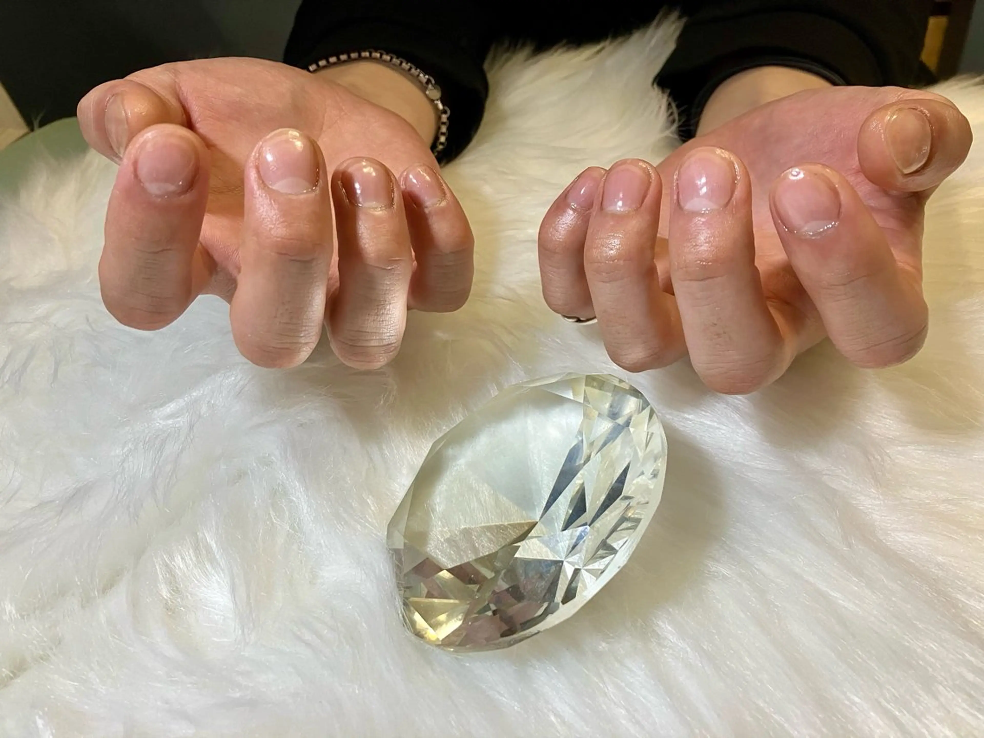 ネイル クリアネイル メンズネイル relax&nail Rのエステ・リラクイメージ