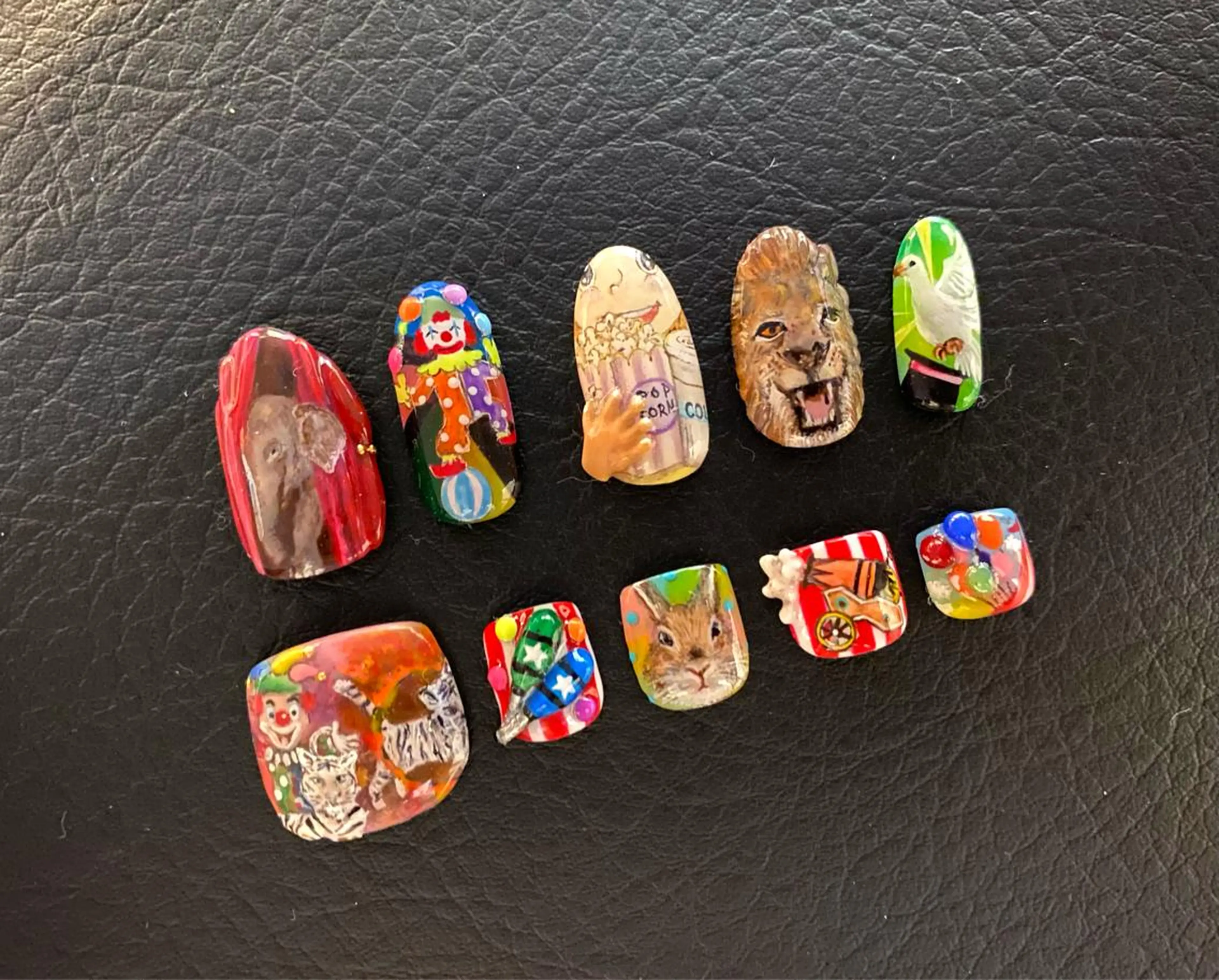 ネイル ネイルサロン&スクールGONA所属・ネイルサロン& スクールGONAのネイルデザイン