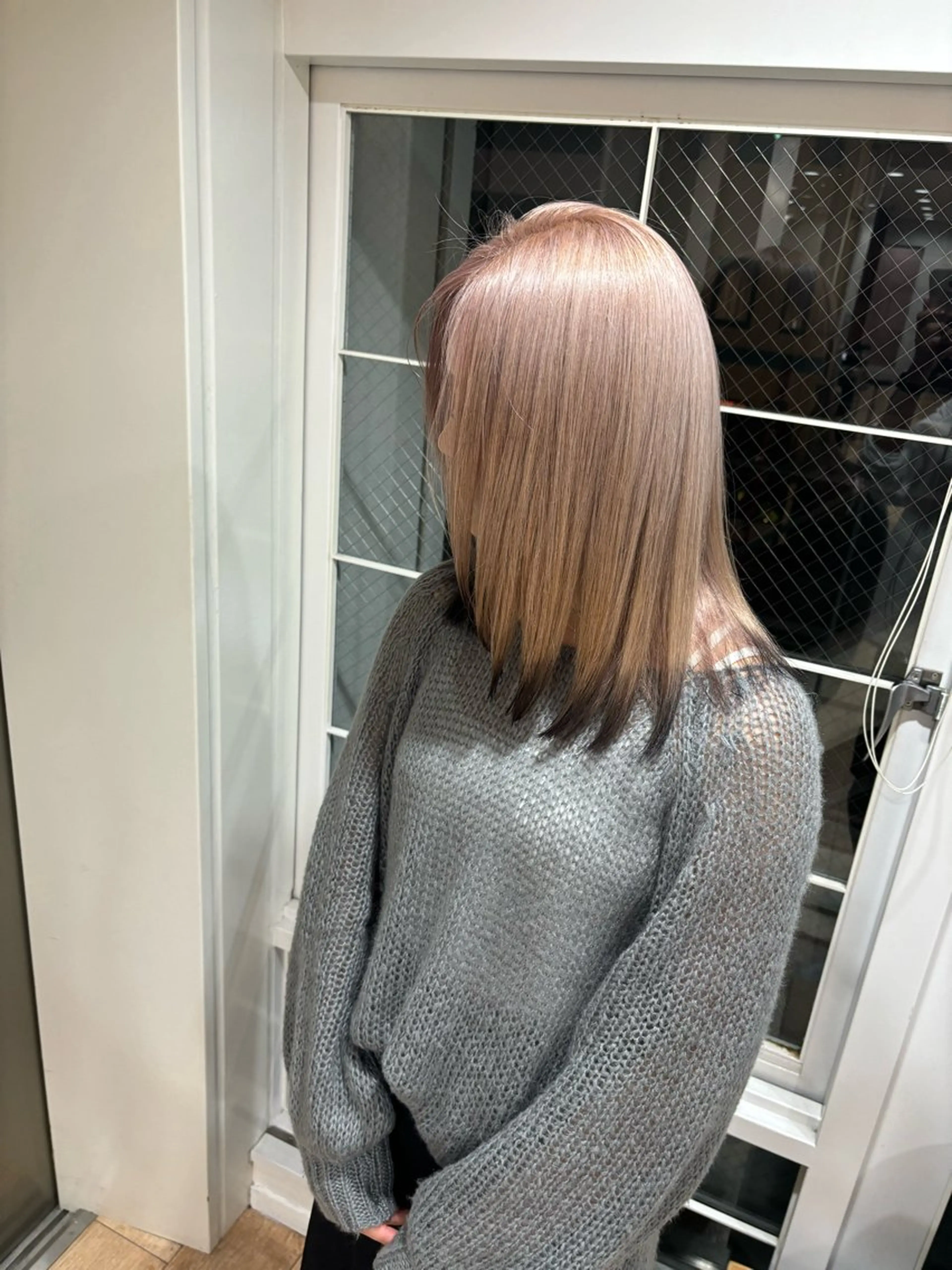 セミロング レイヤーカット 片桐 大介のヘアスタイル
