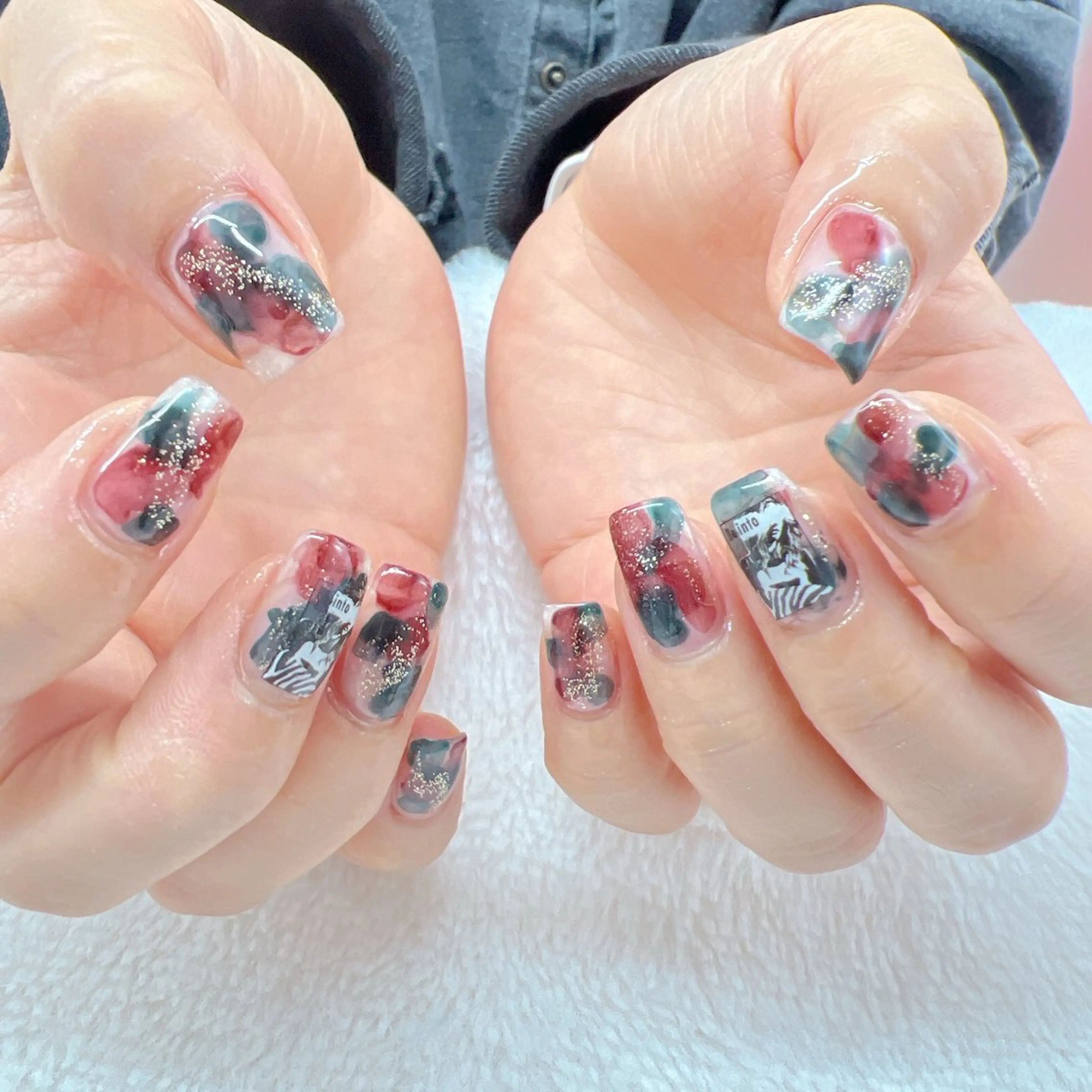 ネイル ハンドネイル Emi lyのネイルデザイン