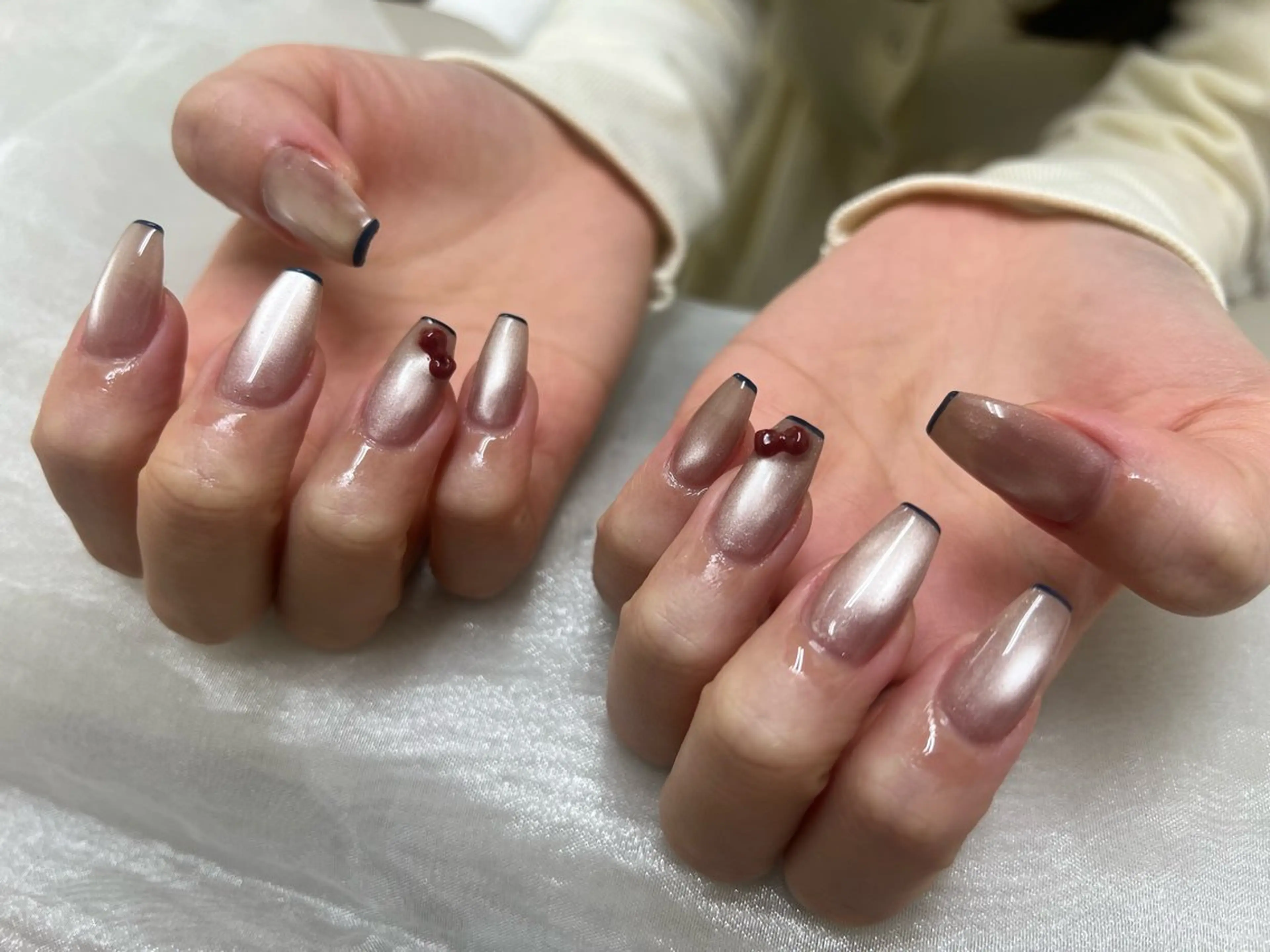 ネイル フレンチネイル マグネットネイル ハンドネイル 🌺新小岩VILL Asa.のネイルデザイン