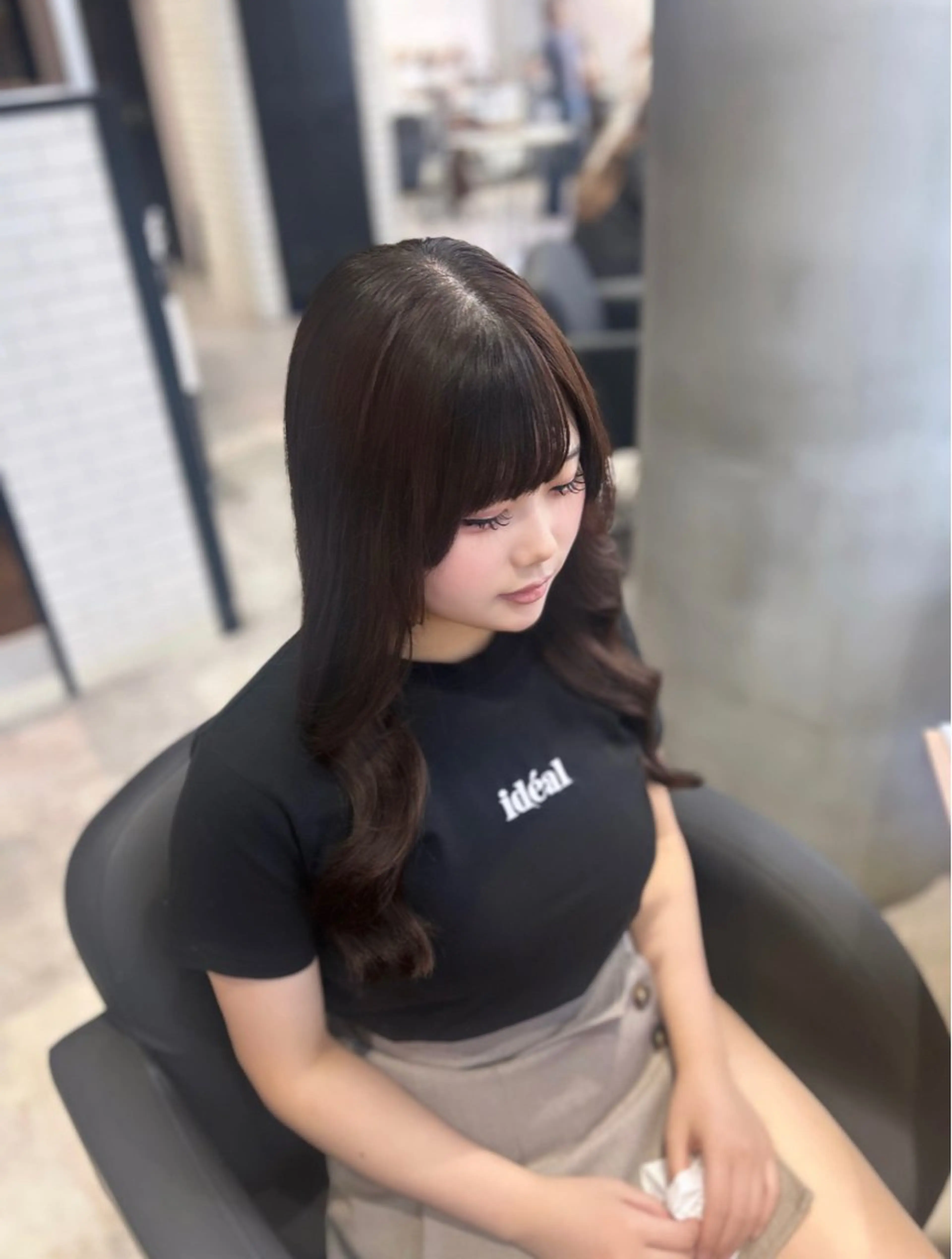 ロング カラー ブラウンカラー ショコラブラウン カット 鎌田 優依のヘアスタイル