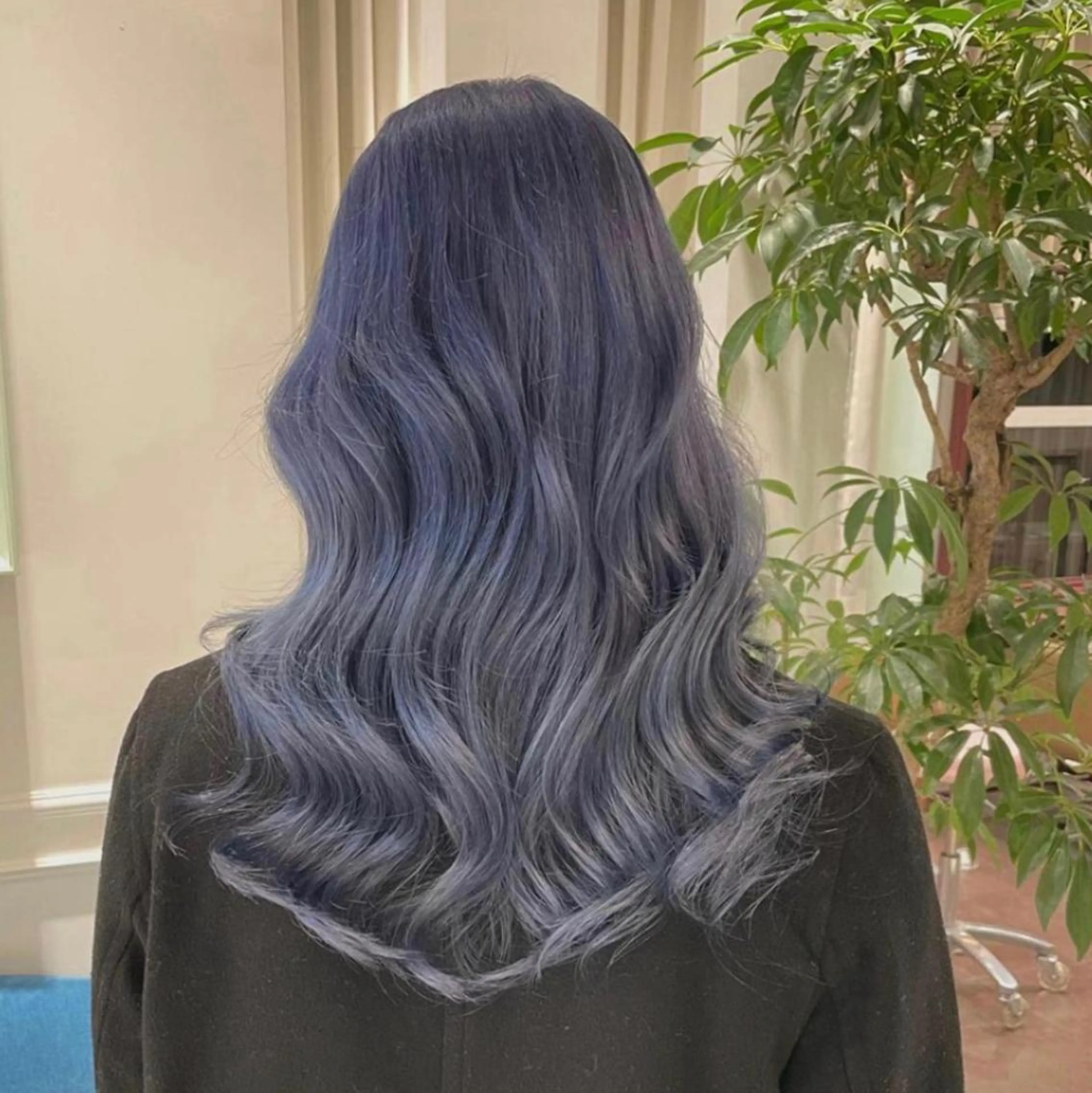 ロング カラー ヘアアレンジ カット ヘアカラー 🌹TikTok４万 ﾌｫﾛﾜｰ🌹AKIのヘアスタイル