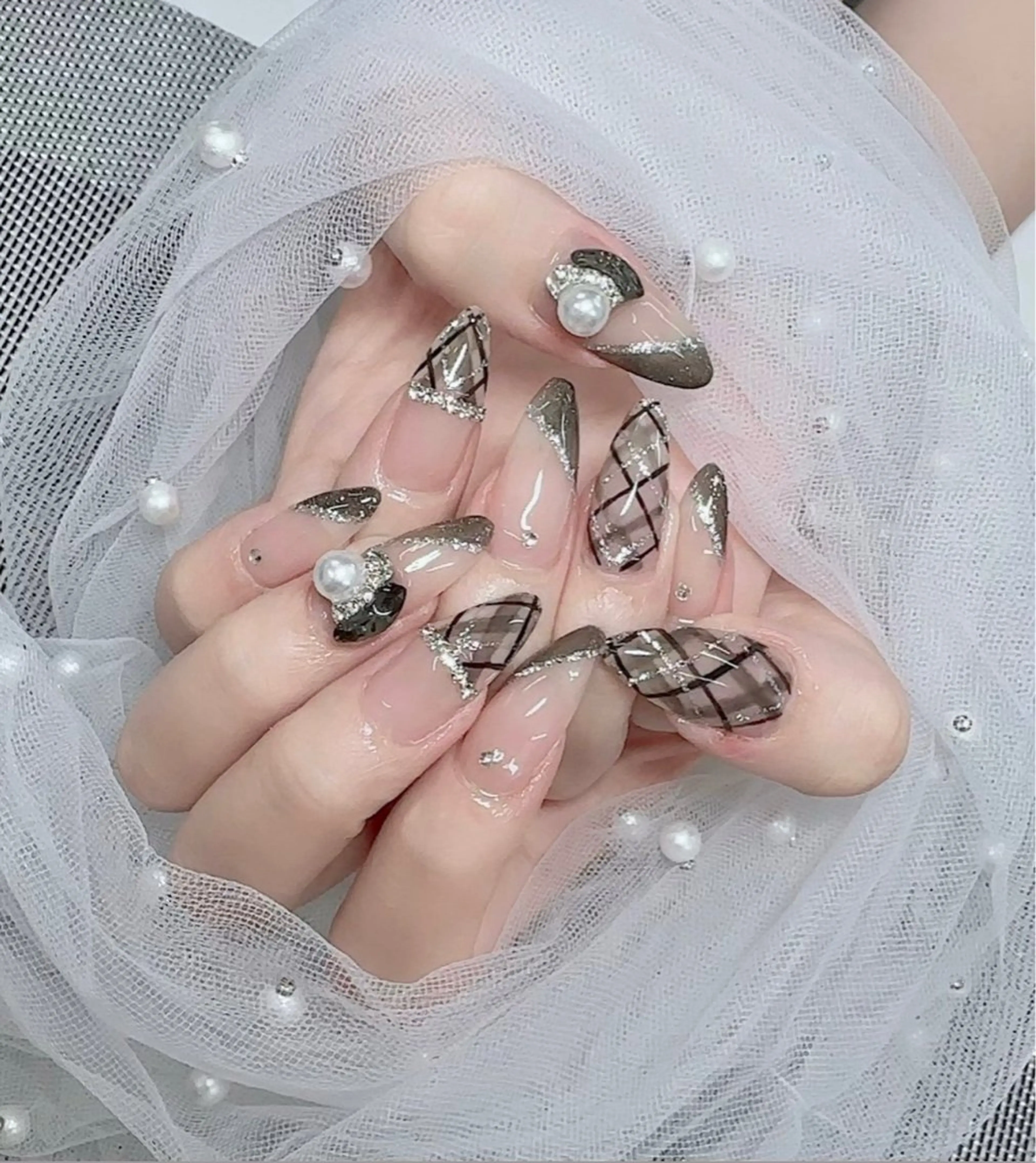 ネイル ハヤシ ミカのネイルデザイン