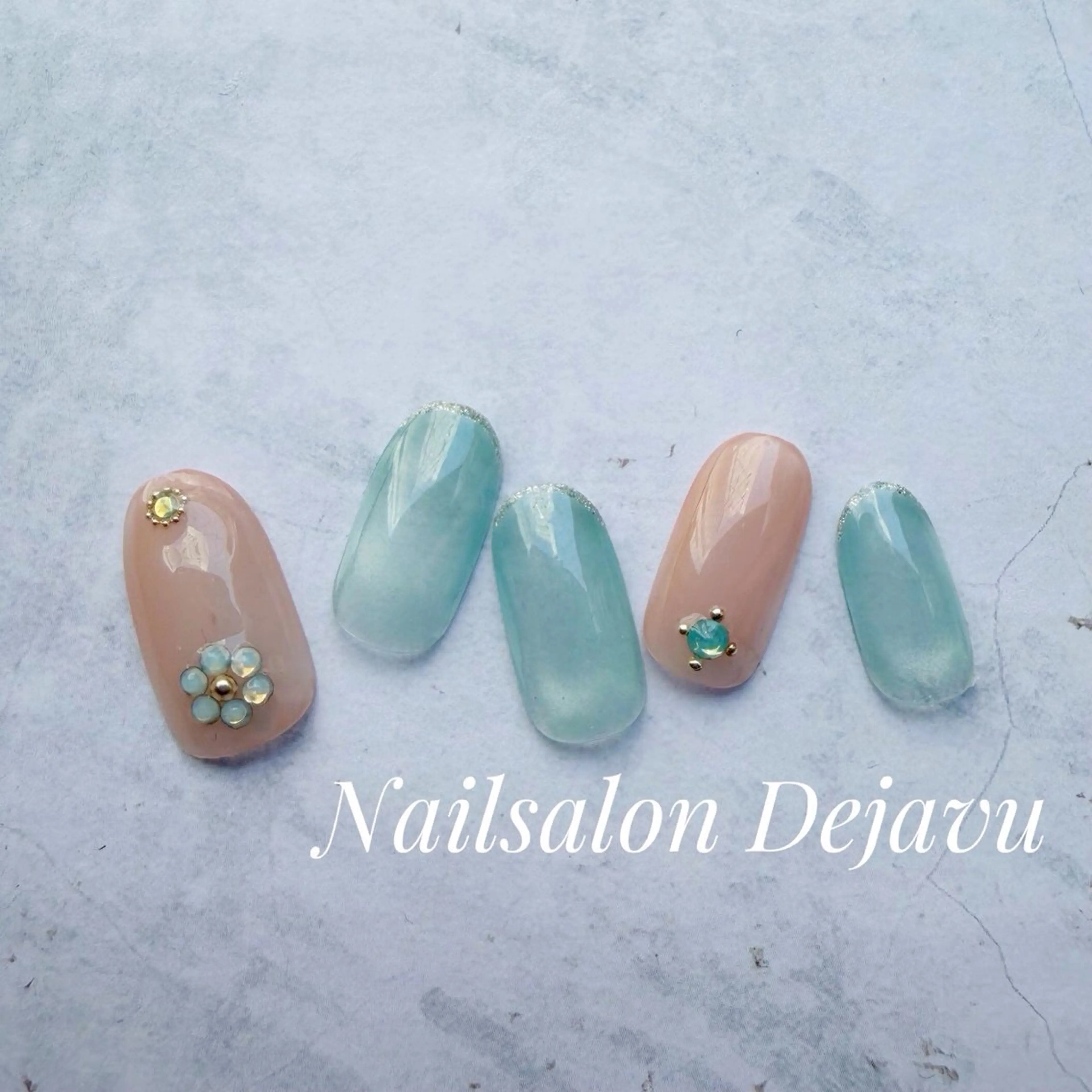 ネイル ハンドネイル Nail salon Dejavu 🌿のネイルデザイン