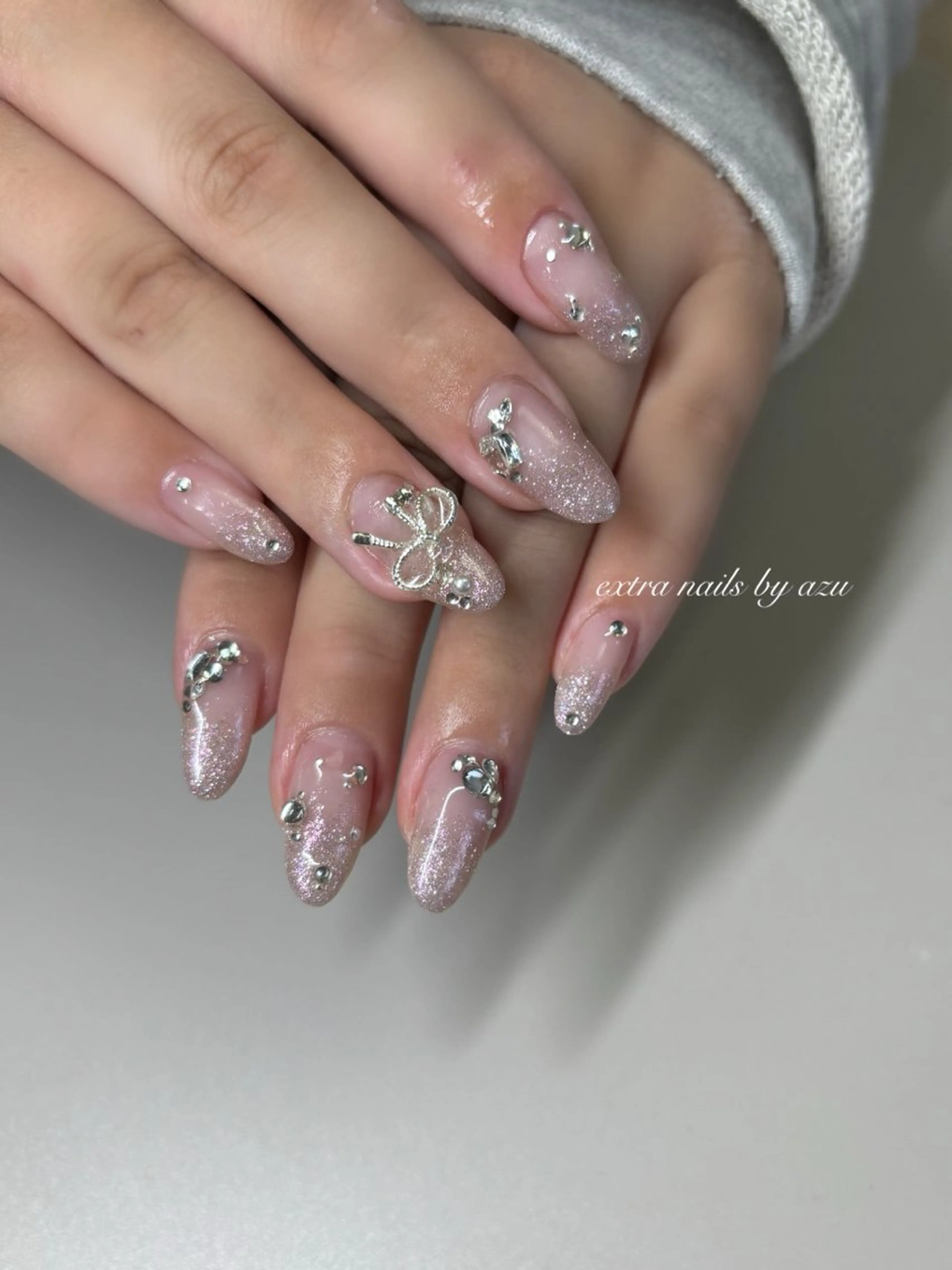 ネイル フラッシュネイル リボン ワンホンネイル ハンドネイル extranails ／lemellaのネイルデザイン