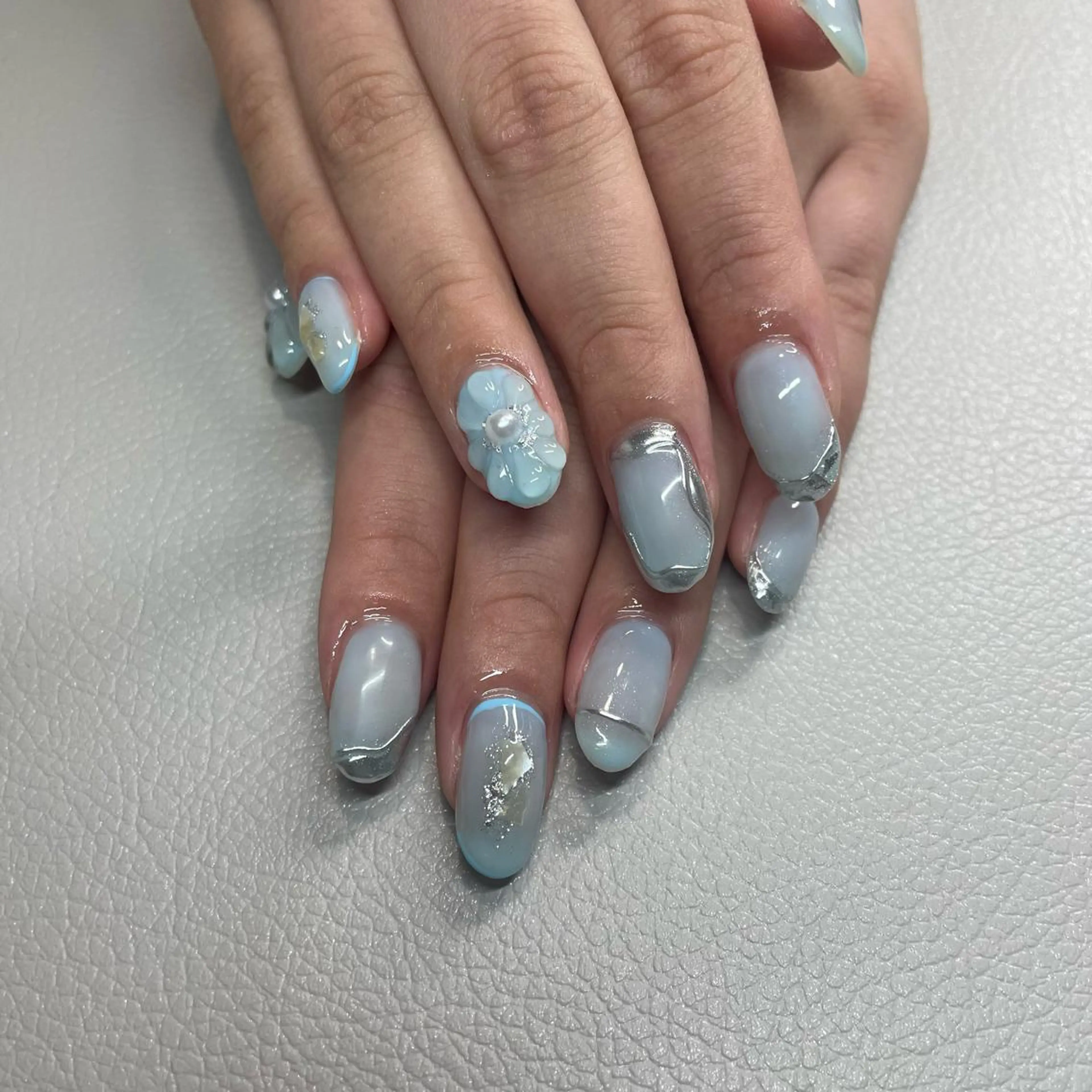ハンドネイル　持ち込みデザイン【オフ込み】の写真
