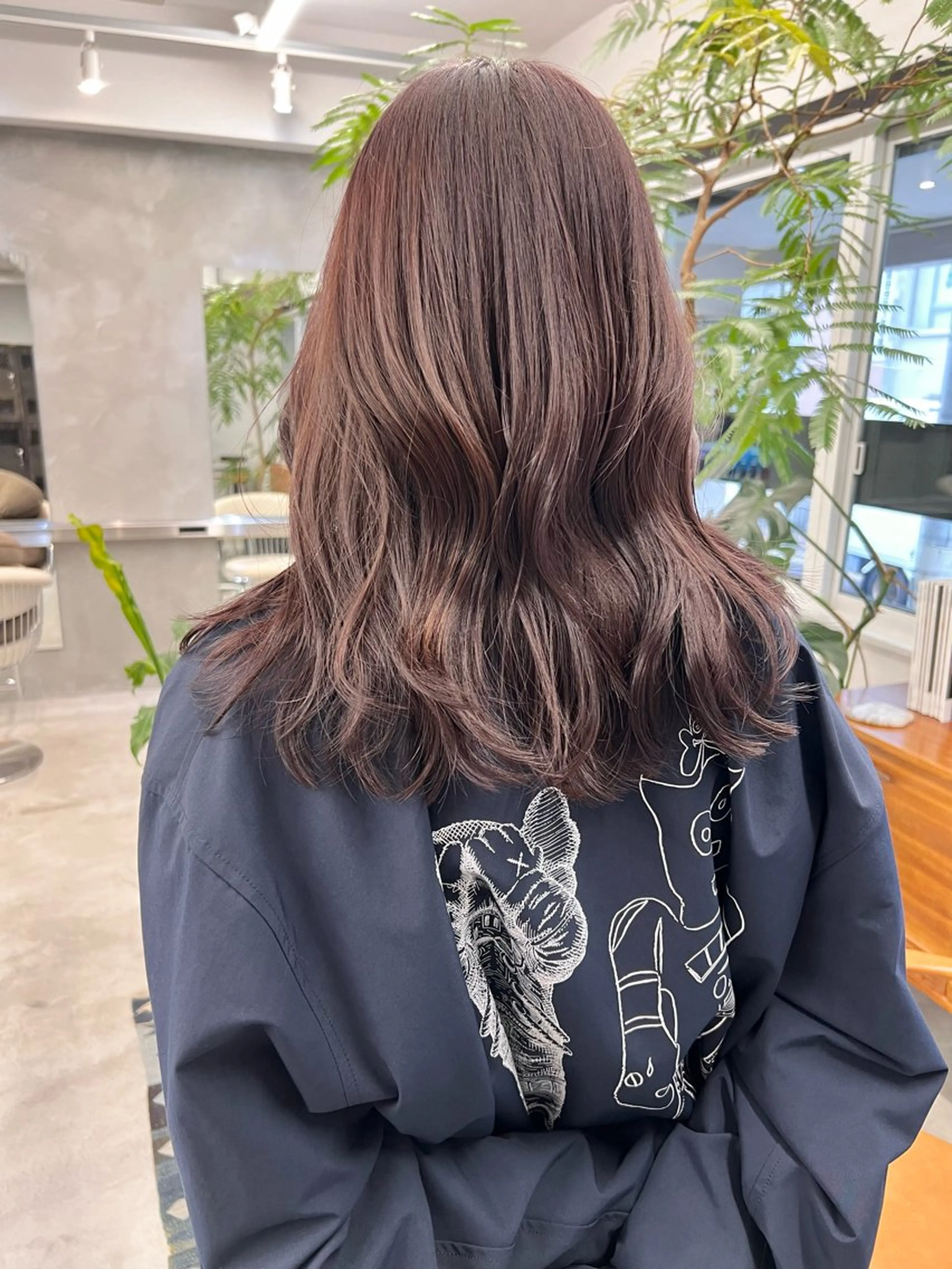 ミディアム カラー カット ヘアカラー トリートメント 樫原裕二/レイヤー カット/透明感カラーのヘアスタイル