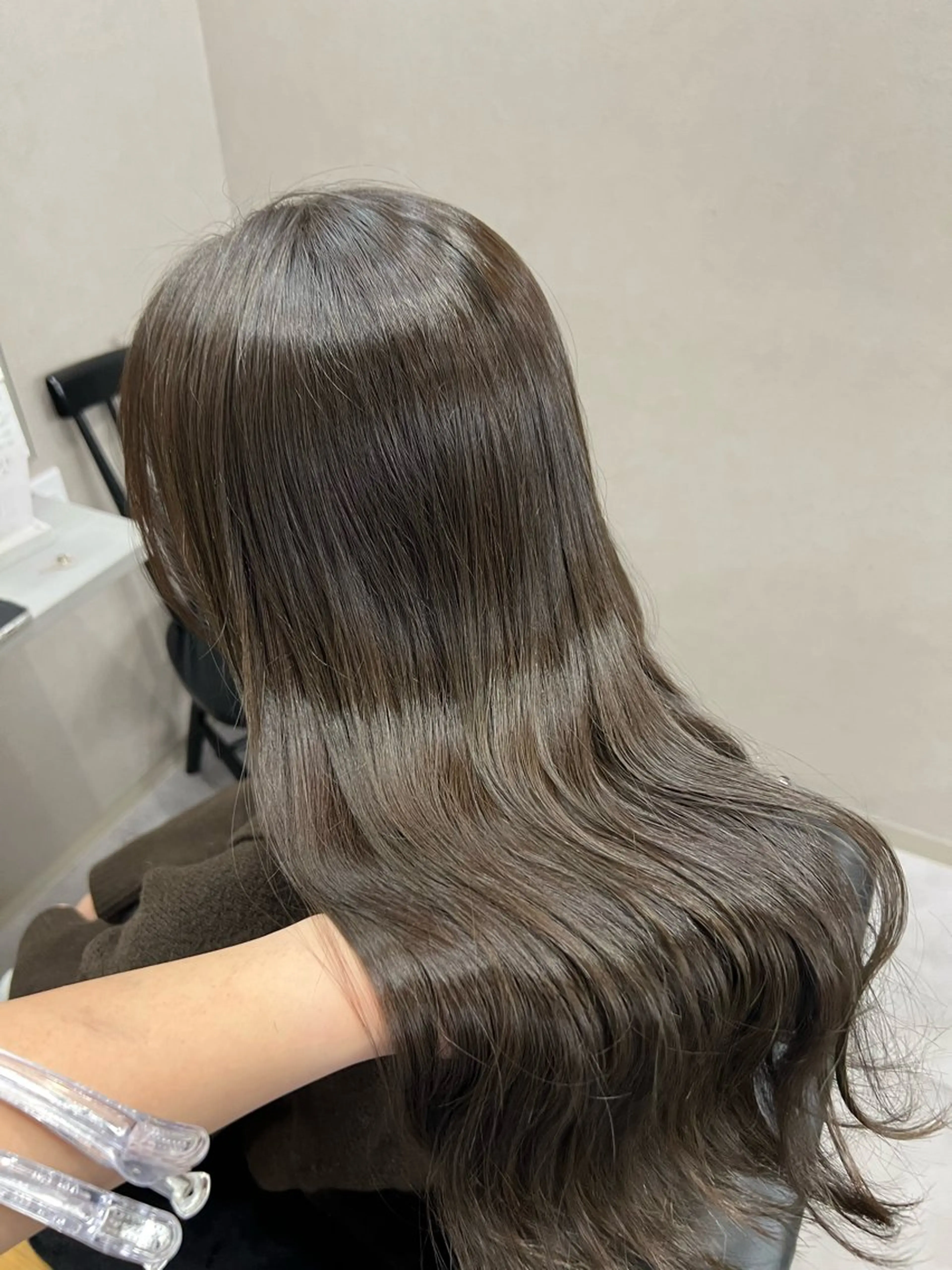 セミロング カラー ブラウンカラー 透明感カラー オリーブブラウン ヘアカラー ヘッドスパ PALO / もも🍑のヘアスタイル