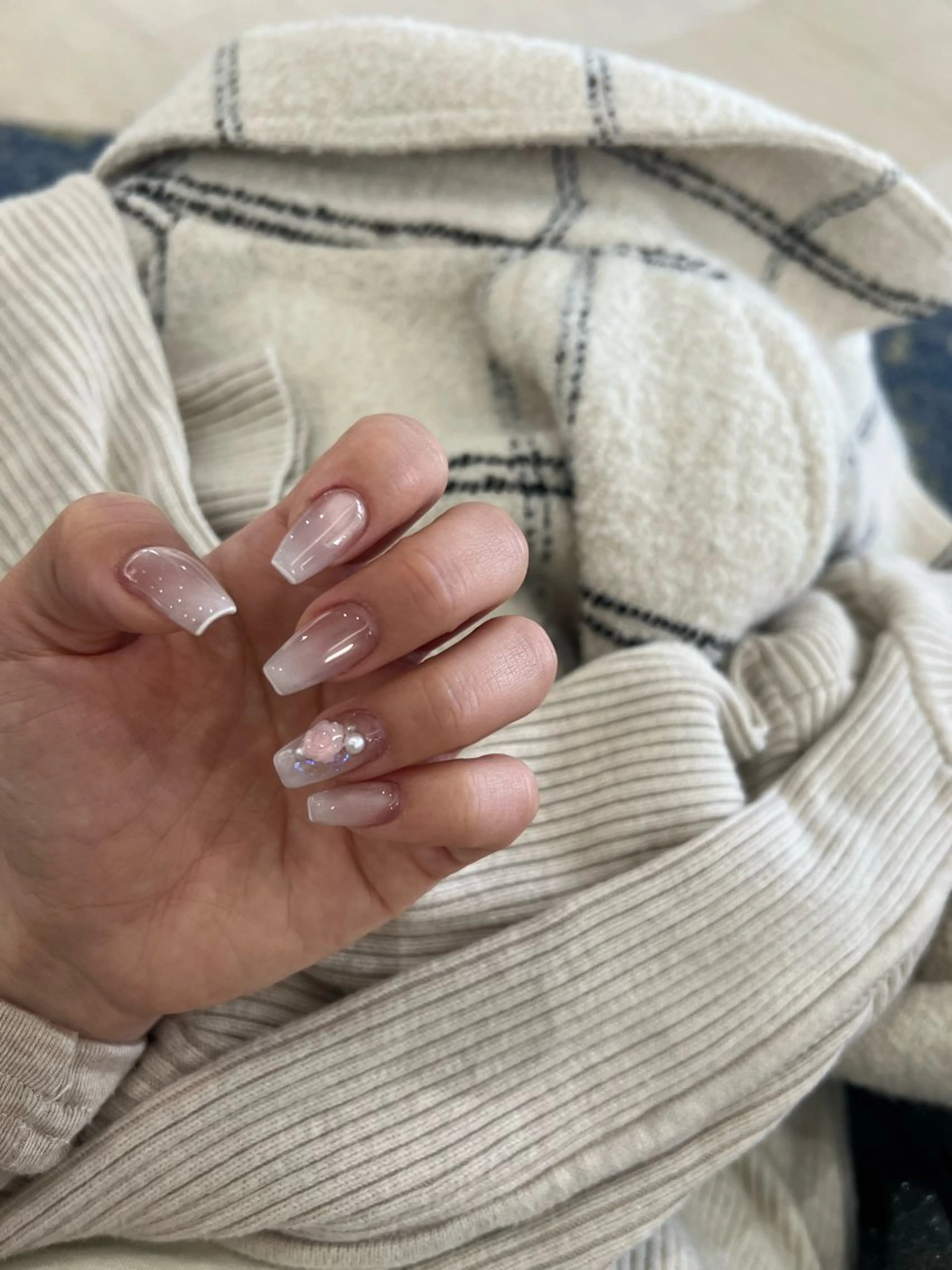 ネイル 持ち込み ハンドネイル ハンドケア Charme. NOBUKOのネイルデザイン