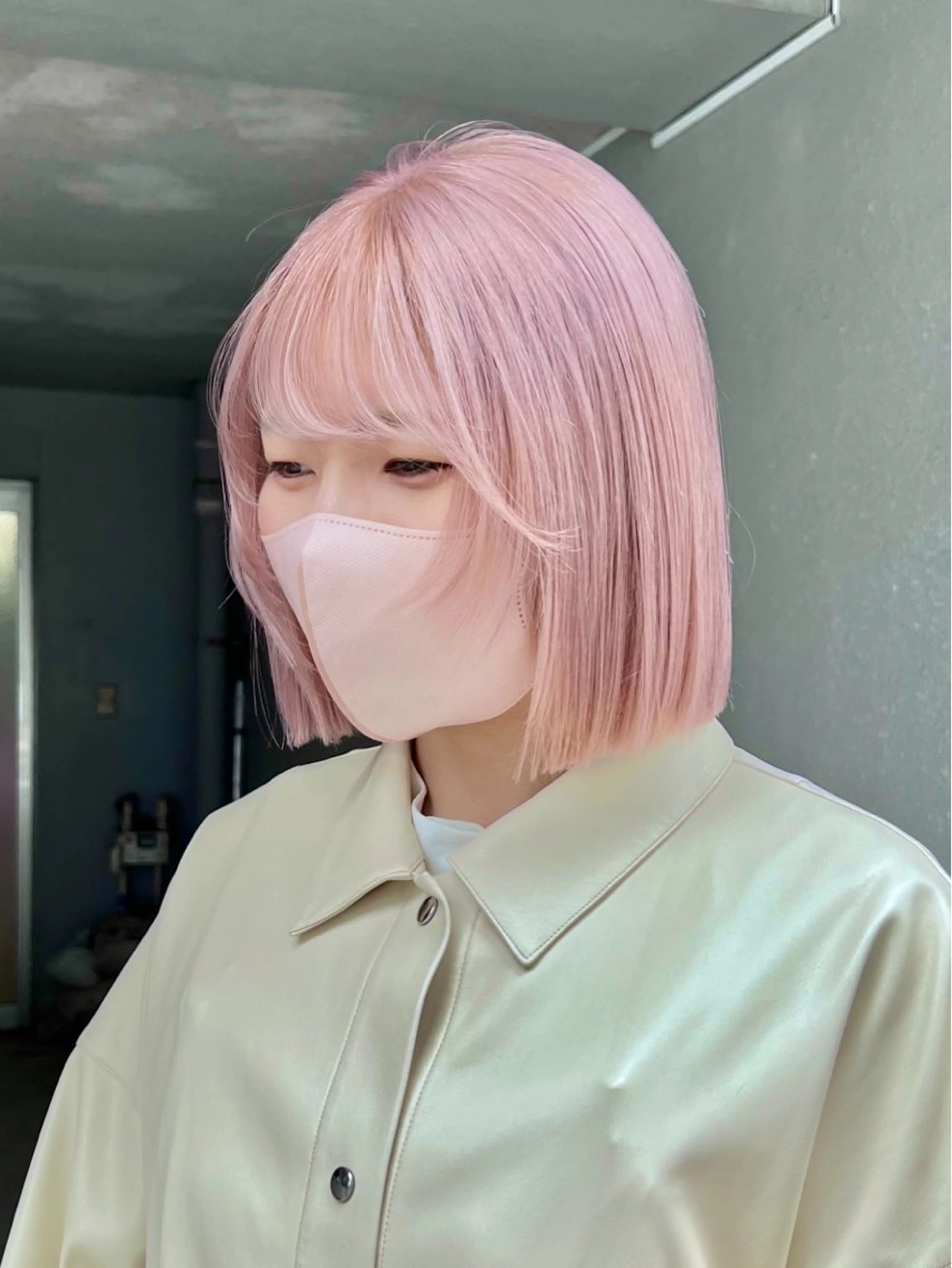 ショート カラー ピンクカラー カット ヘアカラー ムラ修正💎 艶髪ハイトーン💎のヘアスタイル