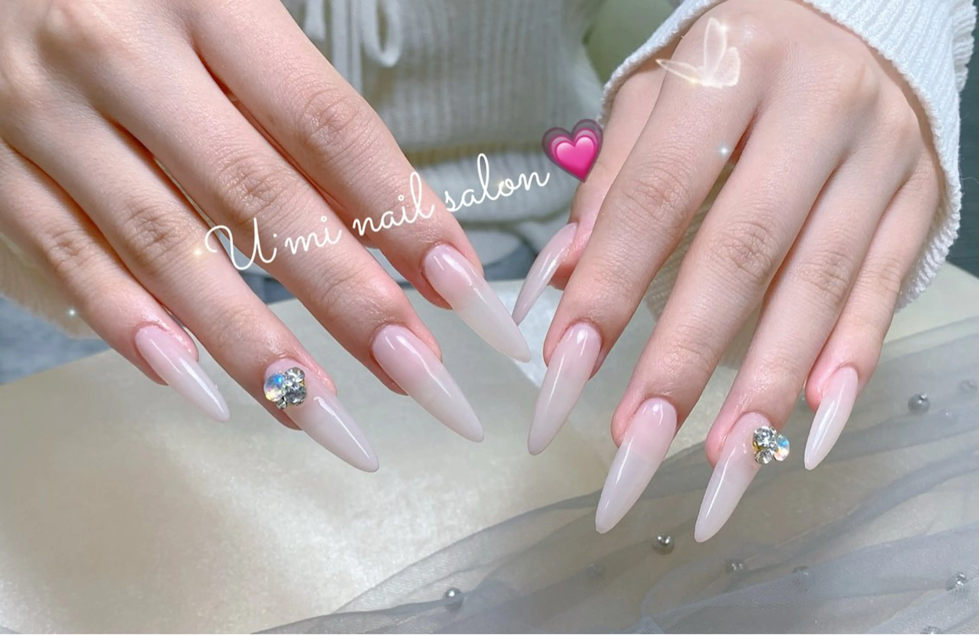 ネイル グラデーション ワンカラーネイル ハンドネイル U·Mi 上野御徒町容のネイルデザイン