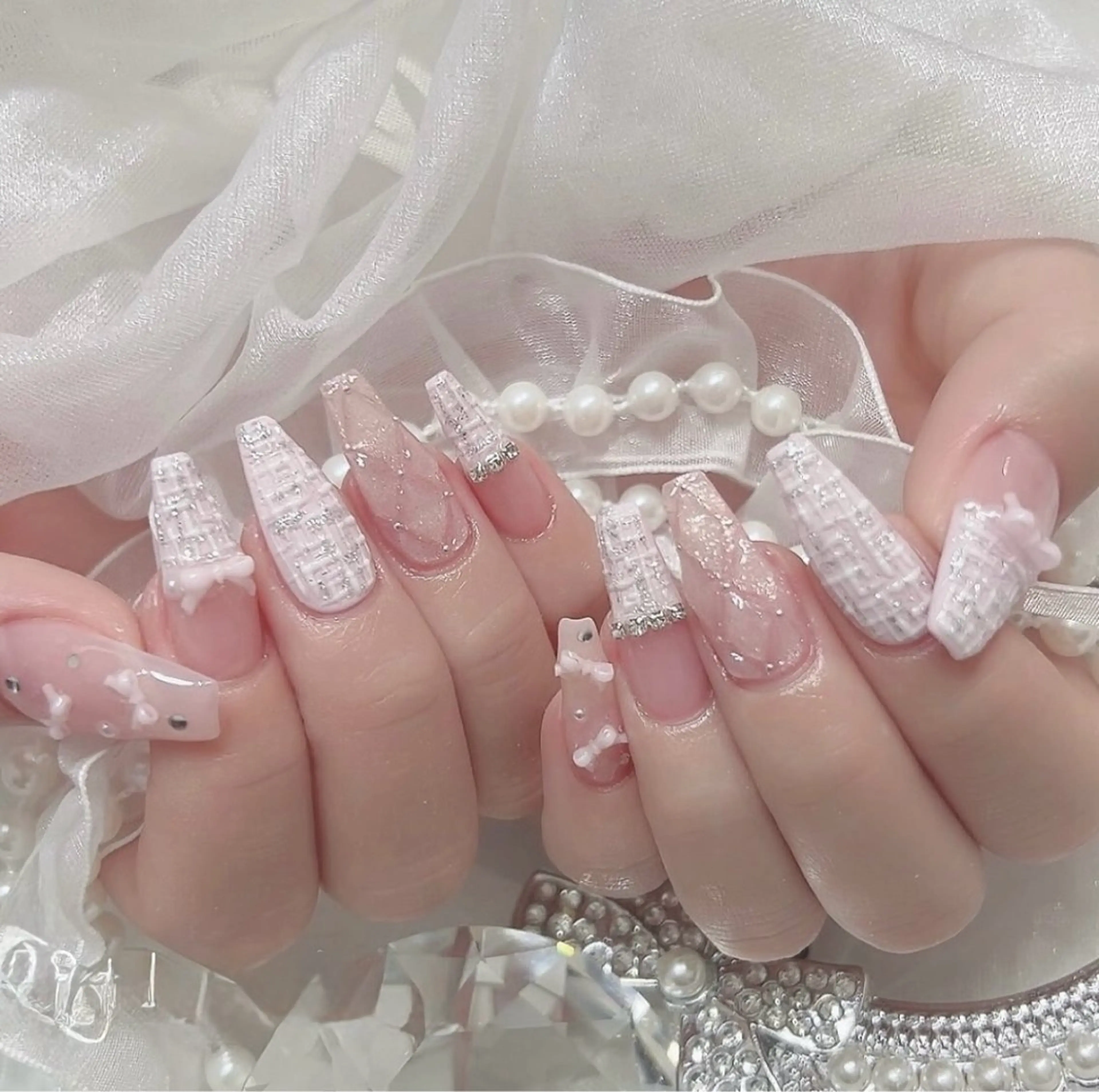 ネイル 韓国ネイル ニュアンスネイル シンプルネイル ワンホンネイル Nihonthy Nail 新宿のネイルデザイン