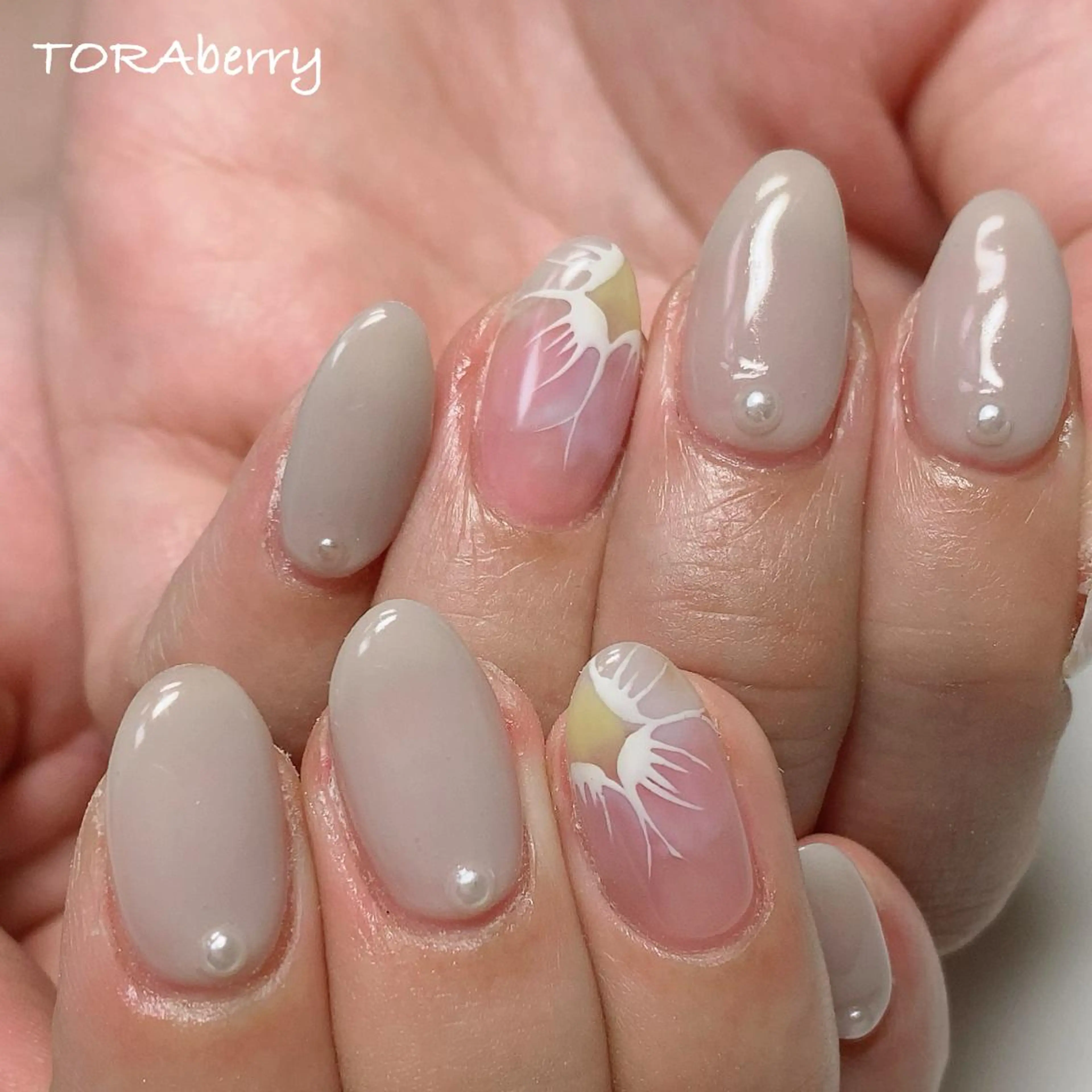 ネイル ハンドネイル ネイリスト なつみのネイルデザイン