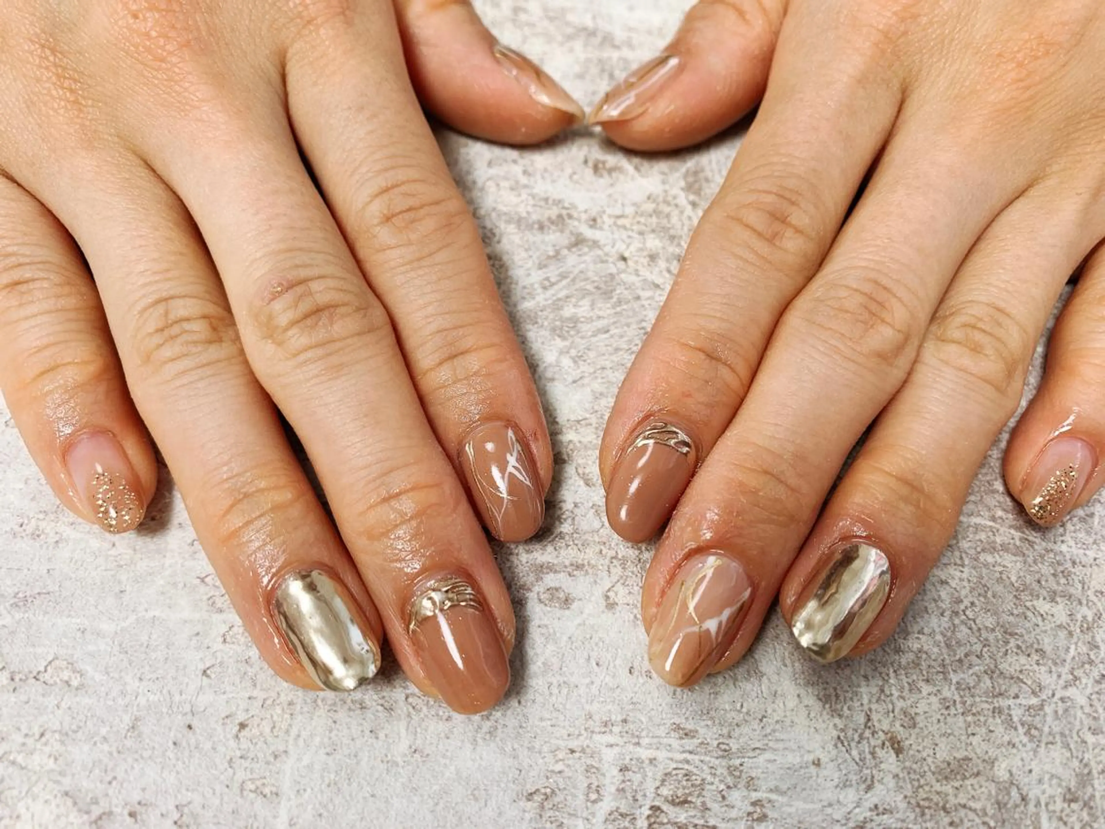 ネイル mogunail &blowのネイルデザイン