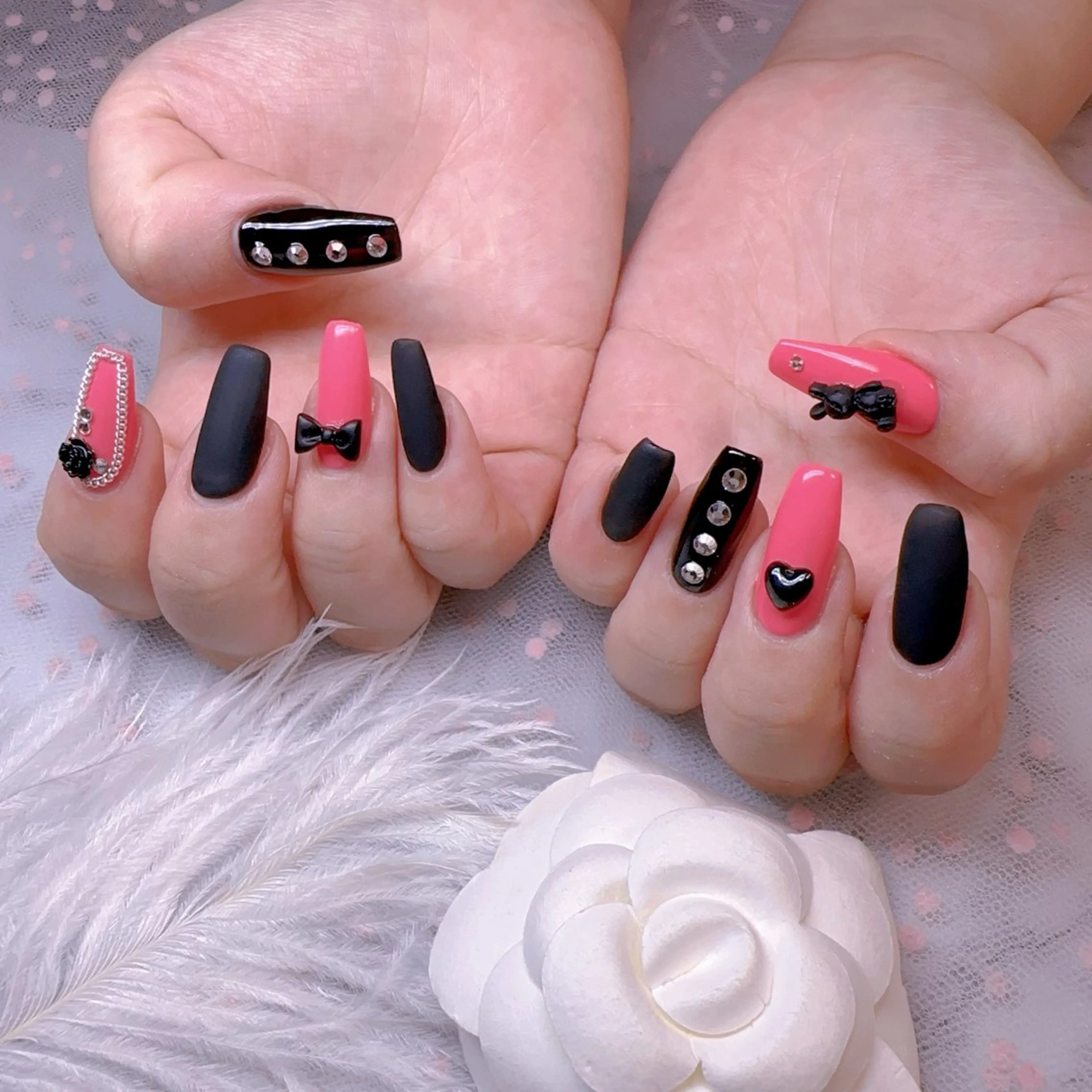 ネイル オーロラネイル フットネイル 韓国ネイル ラメ(グリッター) ラメグラデーション ハンドネイル Belle nail salon 新小岩のネイルデザイン