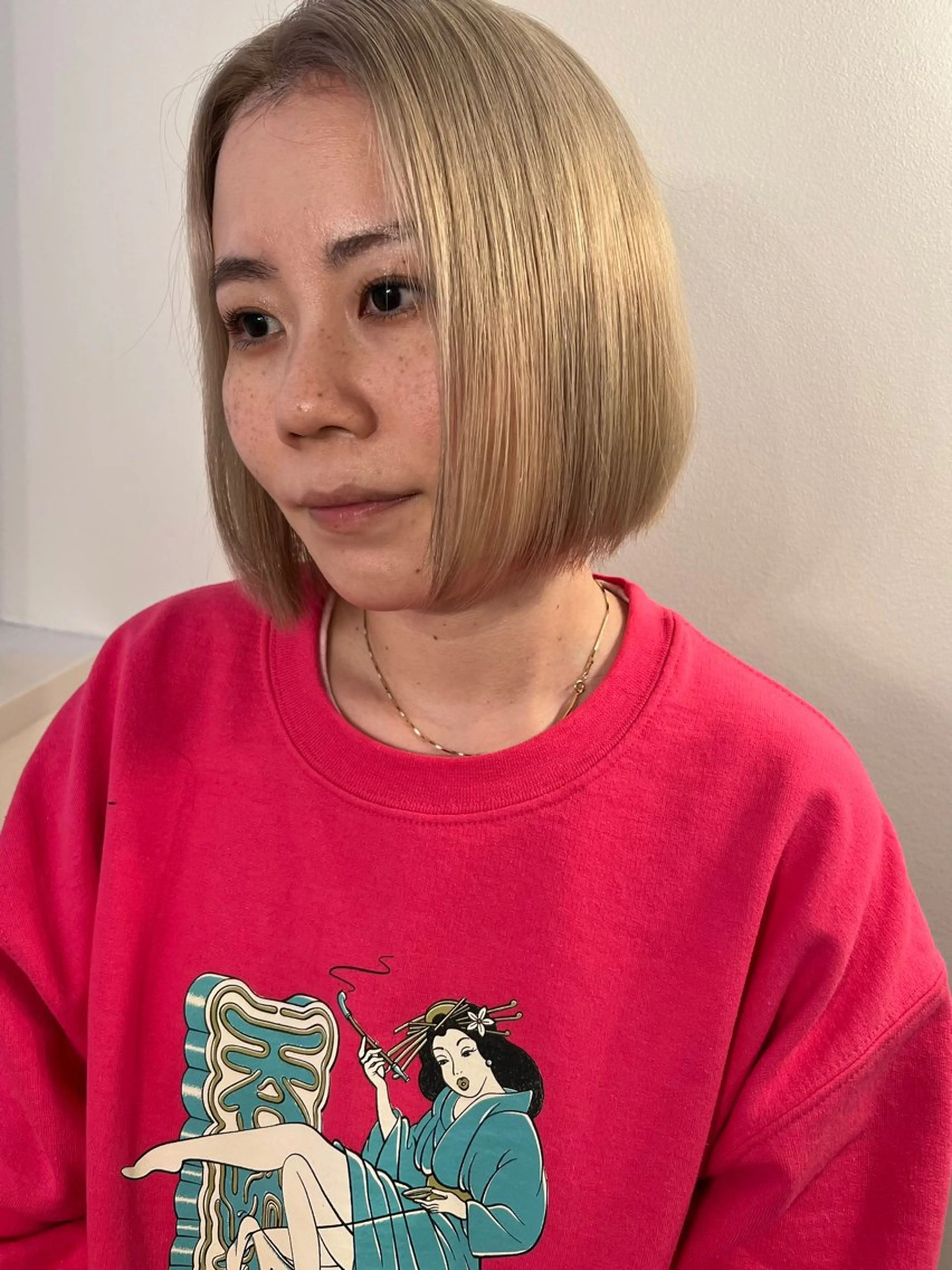 ショート 村上 綾音のヘアスタイル