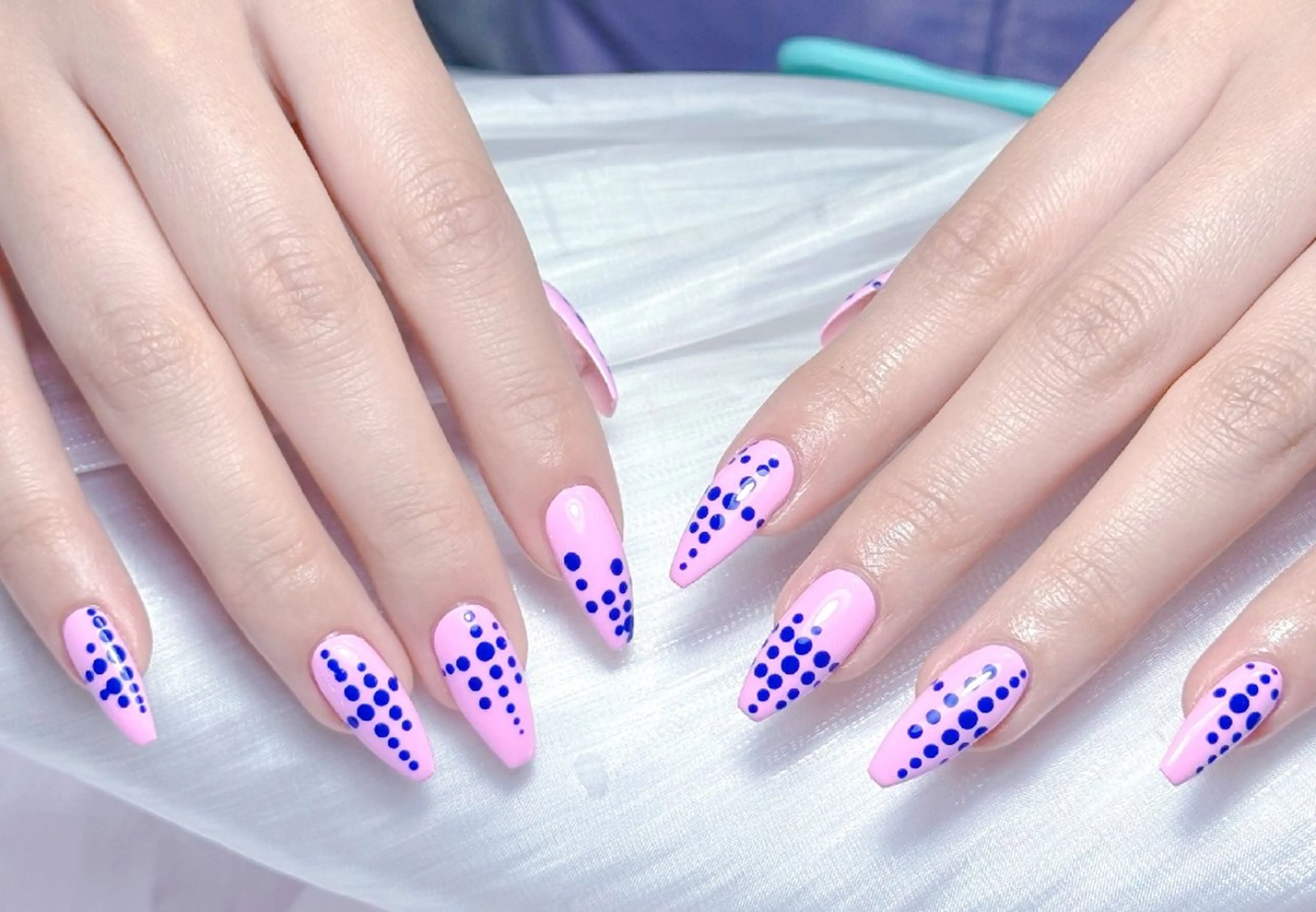 ネイル ハンドネイル mini kikiのネイルデザイン