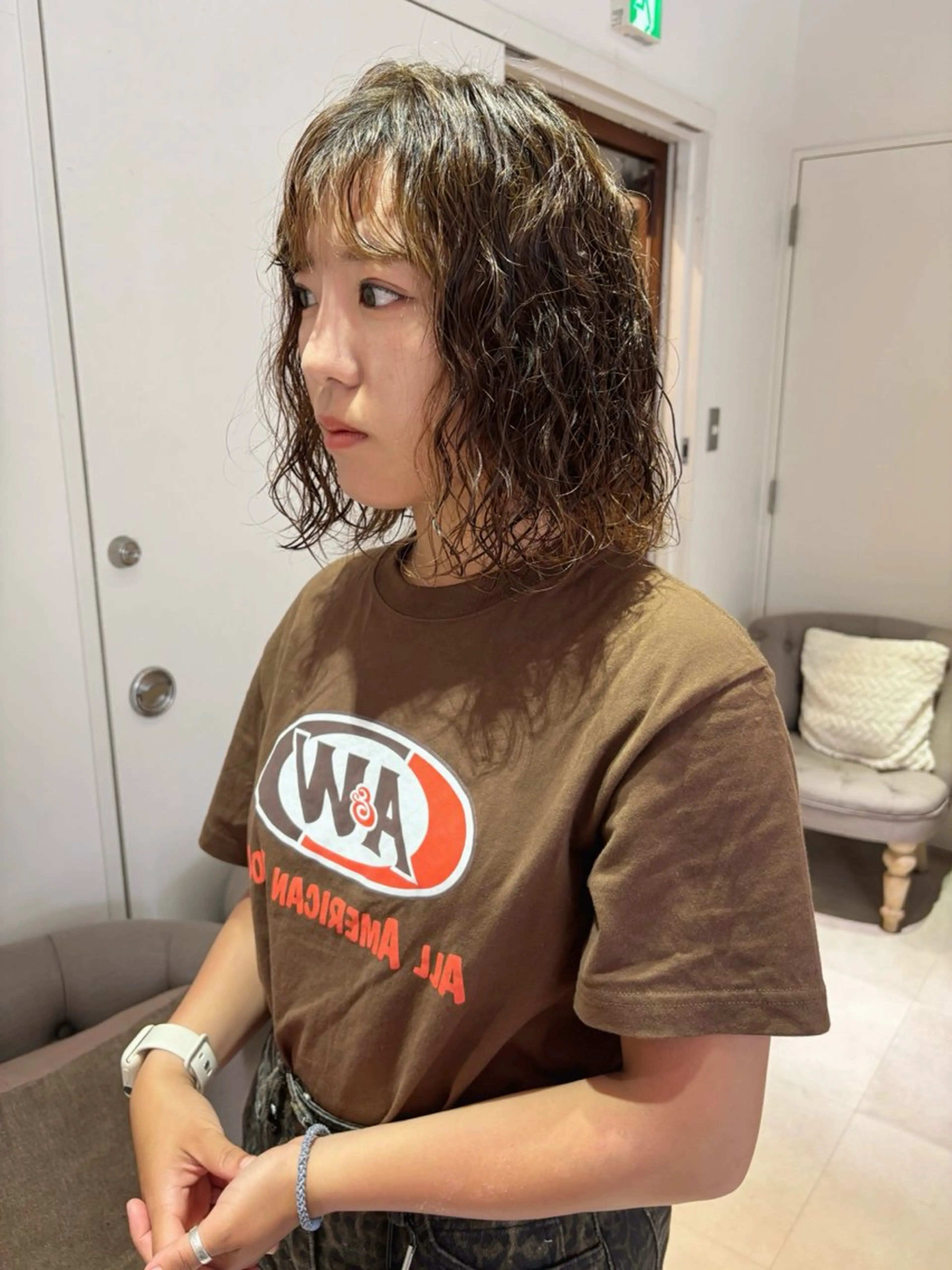 ミディアム カラー パーマ 齋藤 咲のヘアスタイル