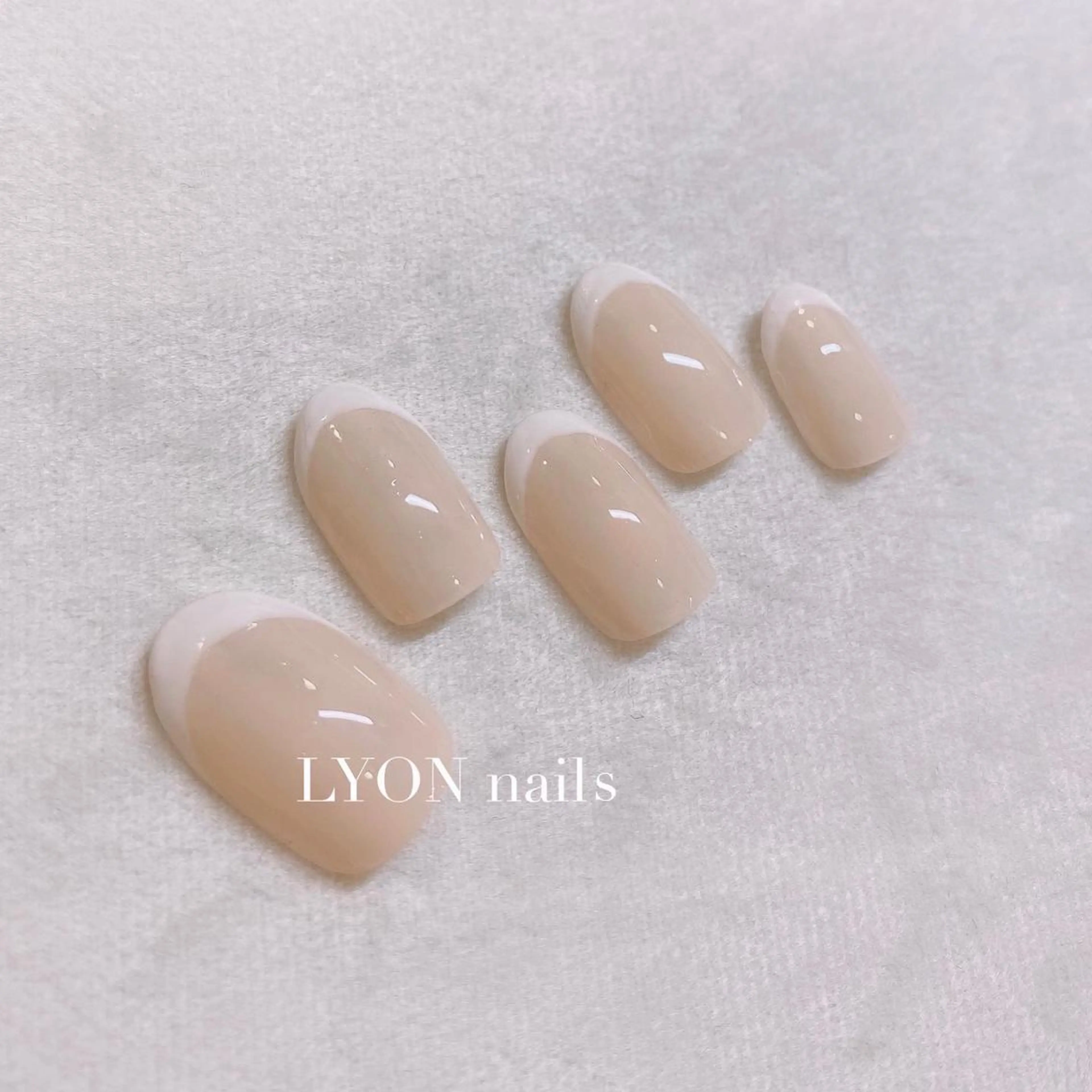 ○90分施術●ハンド、フレンチ&バーチャルフレンチ+¥500（オフなし）カラーは最大2色までの写真