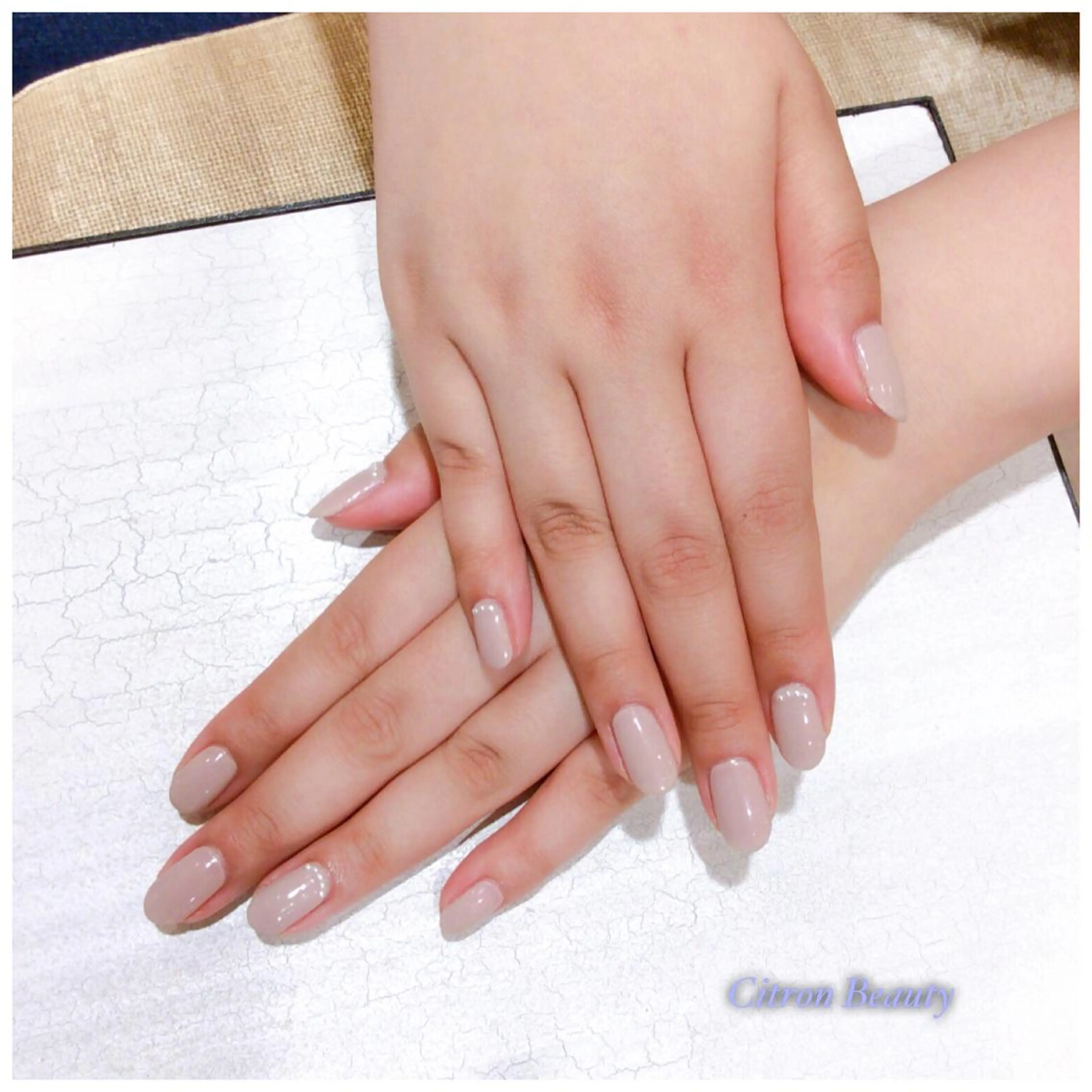 ネイル ストーンネイル CITRON NAIL💅練習生のネイルデザイン