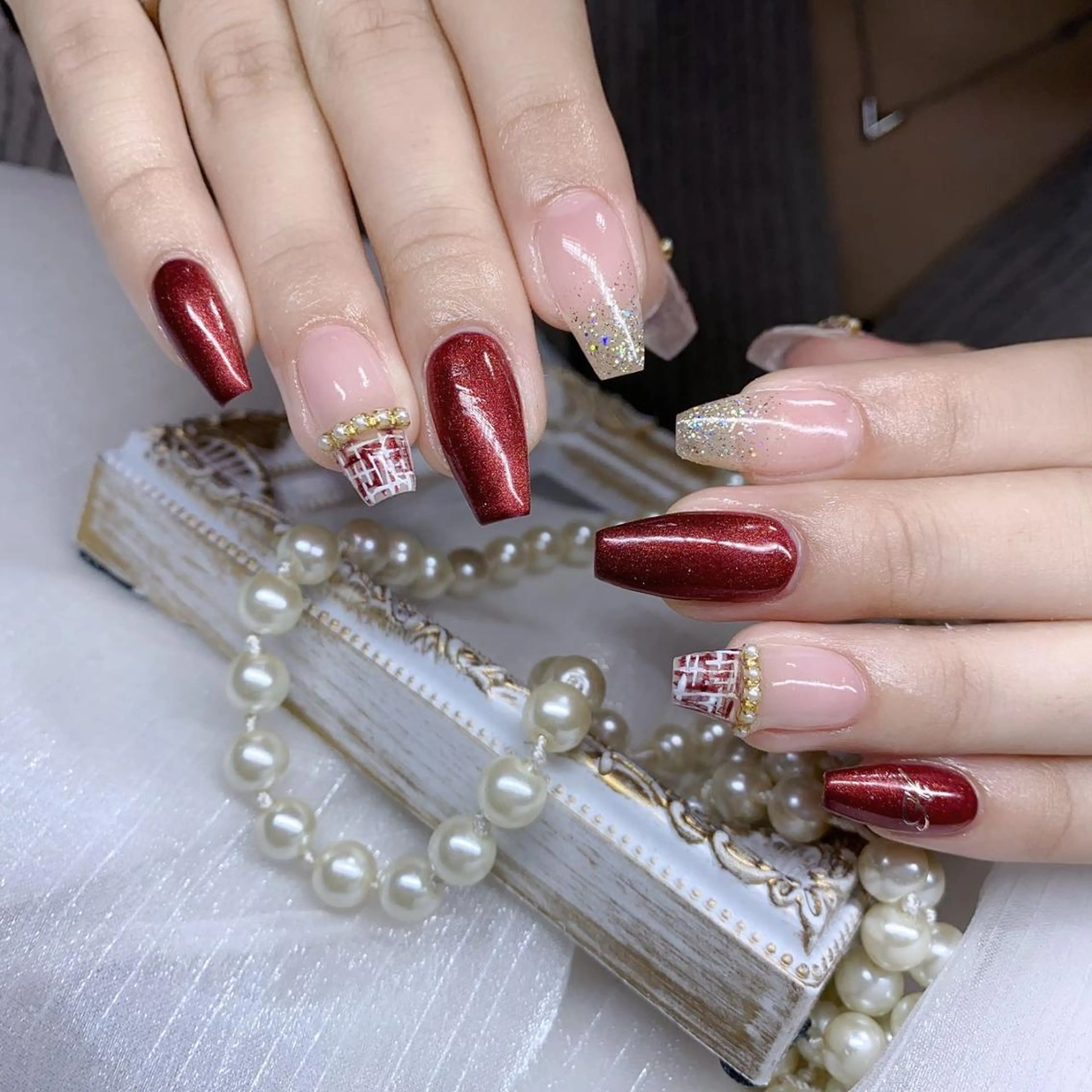 ネイル Queens 榊 まおのネイルデザイン