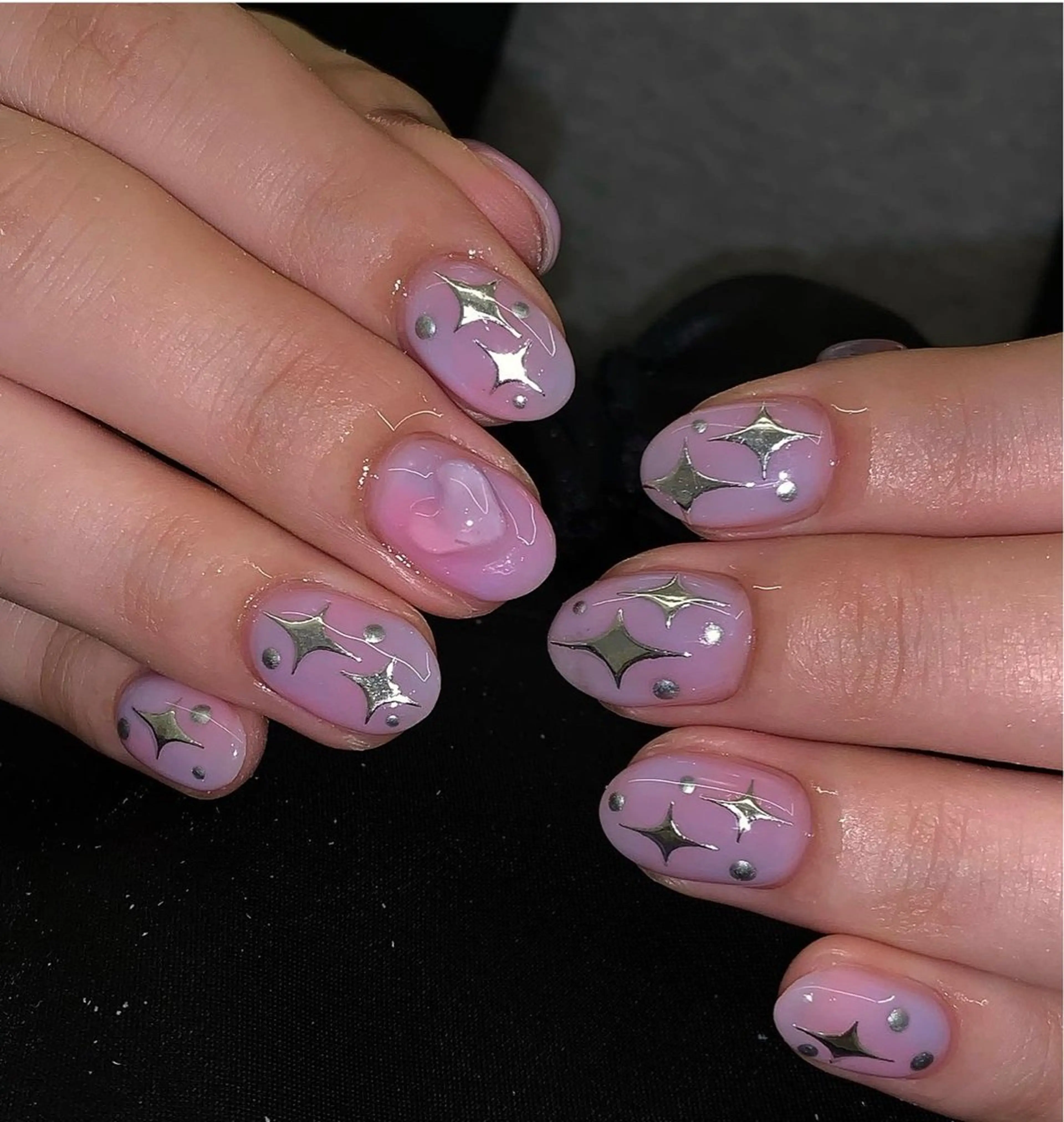 ミディアム nina beautyのネイルデザイン