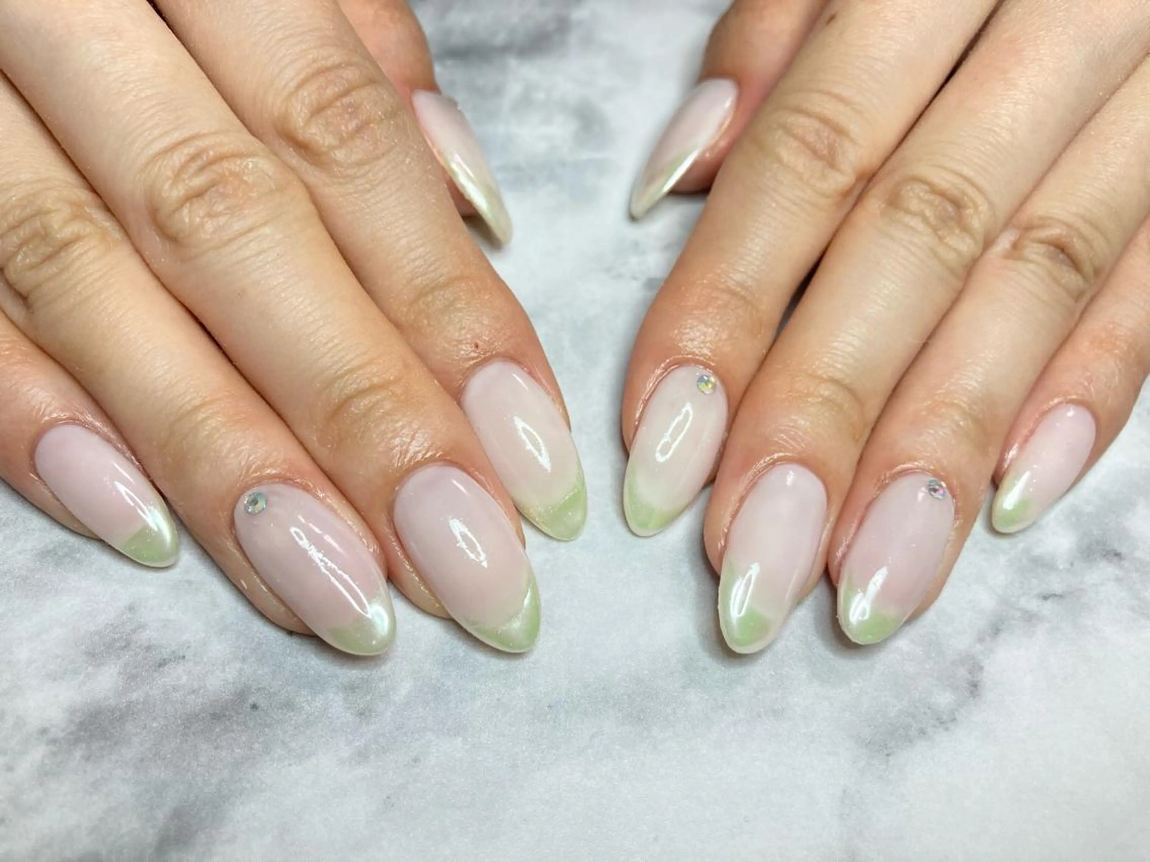 ネイル ecrin (エクラン)のネイルデザイン