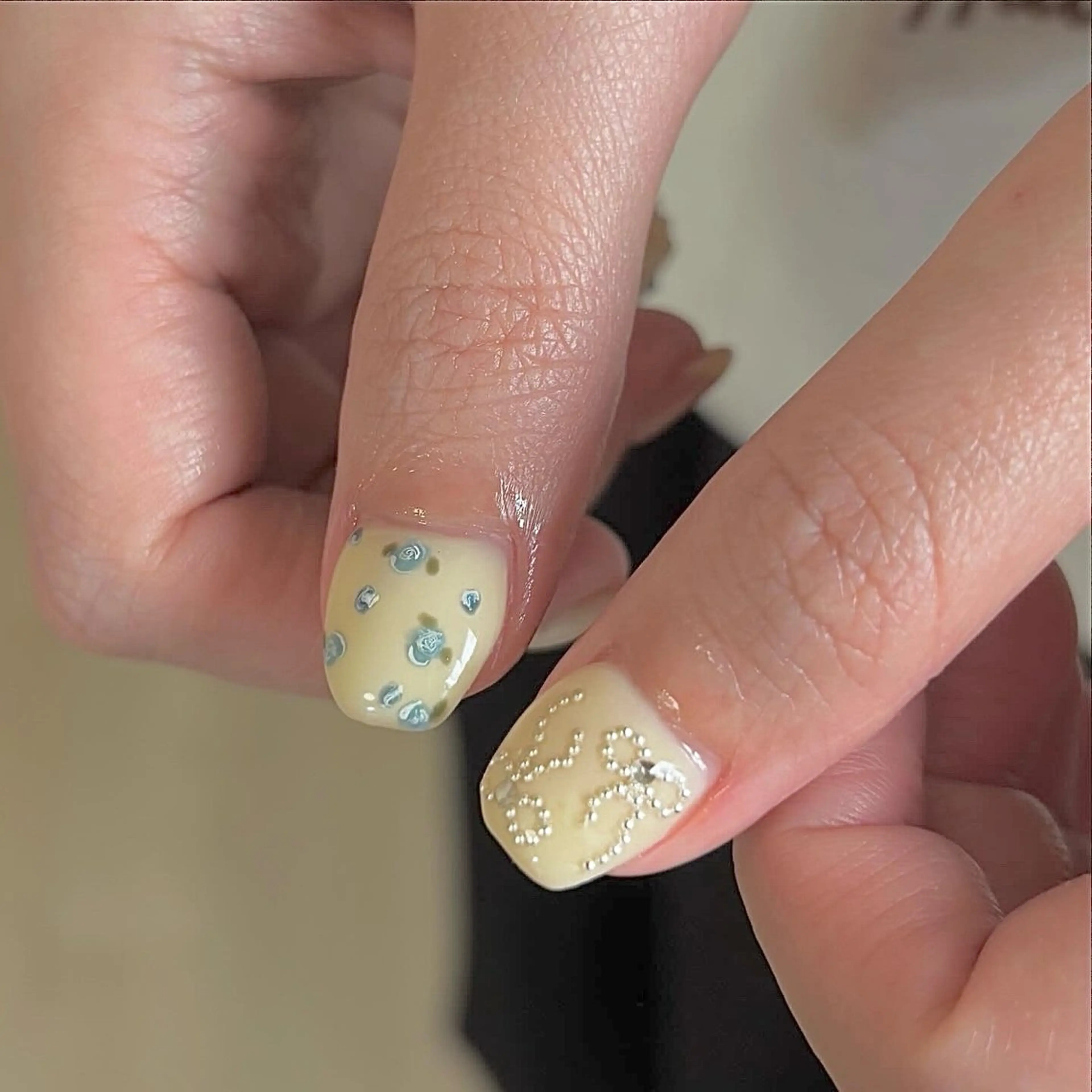 ネイル リボン ハンドネイル moufu.所属・moufu.nail /sayaka 本町のネイルデザイン