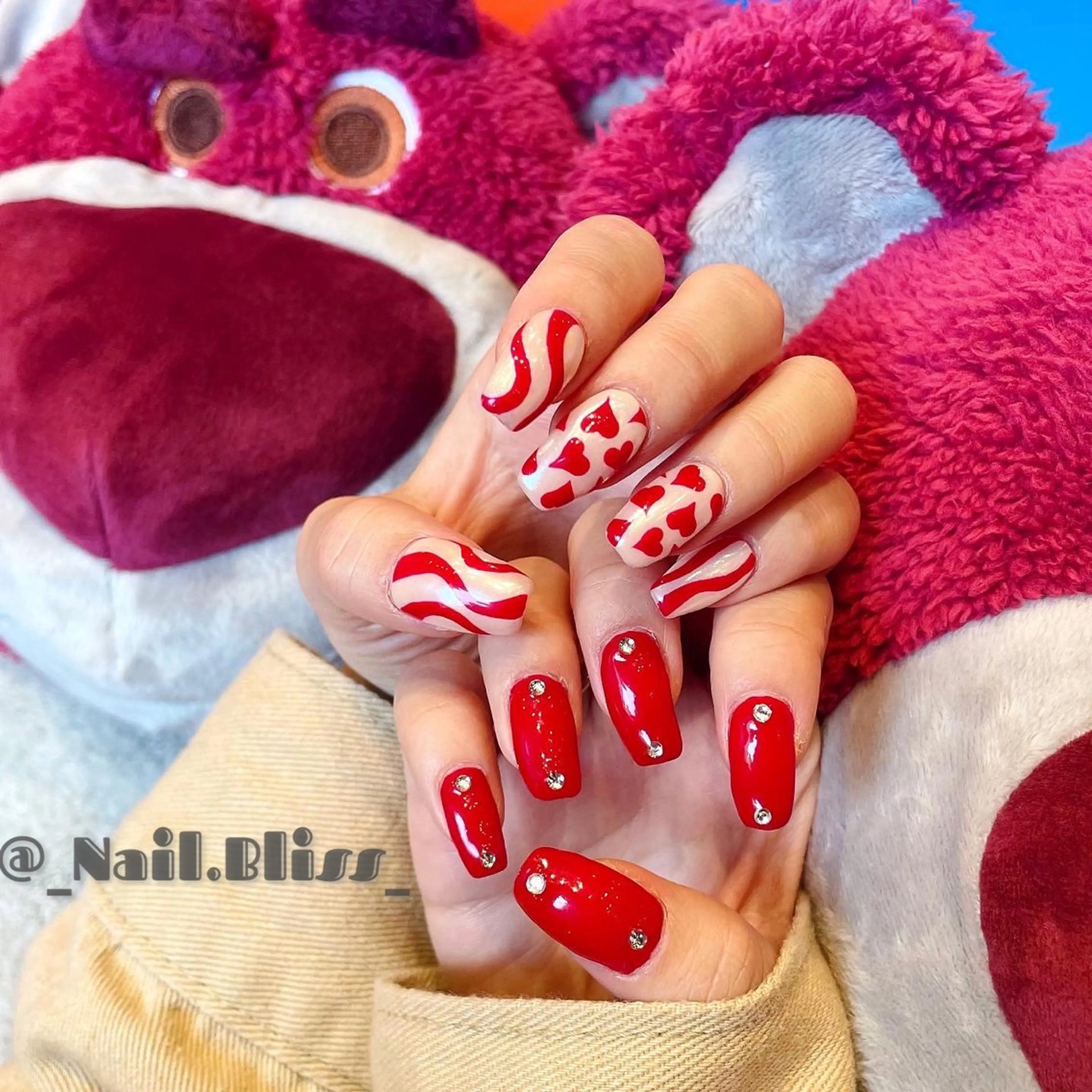 ネイル ハンドネイル NAIL BLISSのネイルデザイン