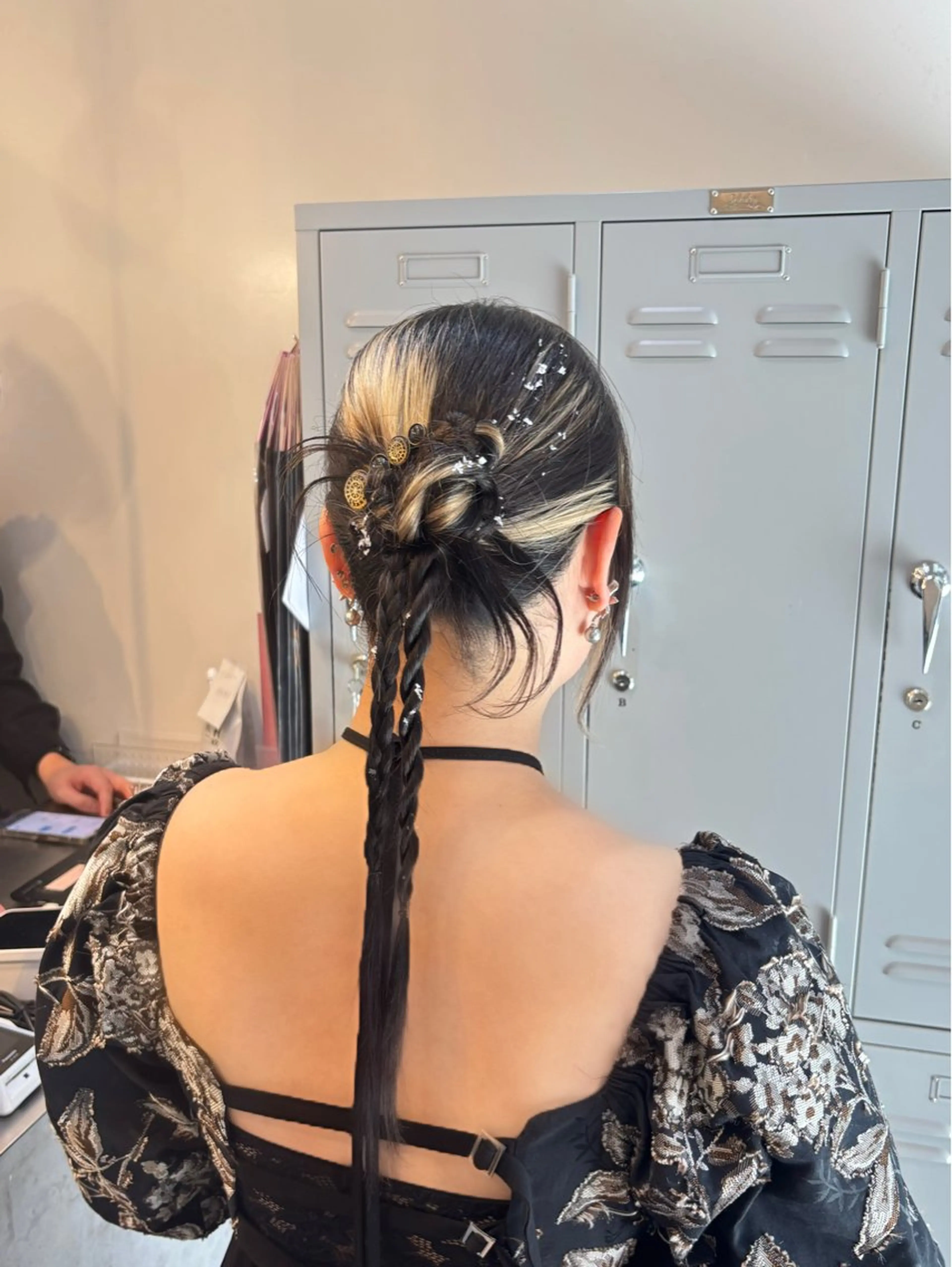 【🤍限定価格🪄】🎀お呼ばれヘアアレンジ🩰𝜗𝜚˚⋆#お出かけヘア🍒(※髪飾り持参)🤍当日予約不可🤍の写真