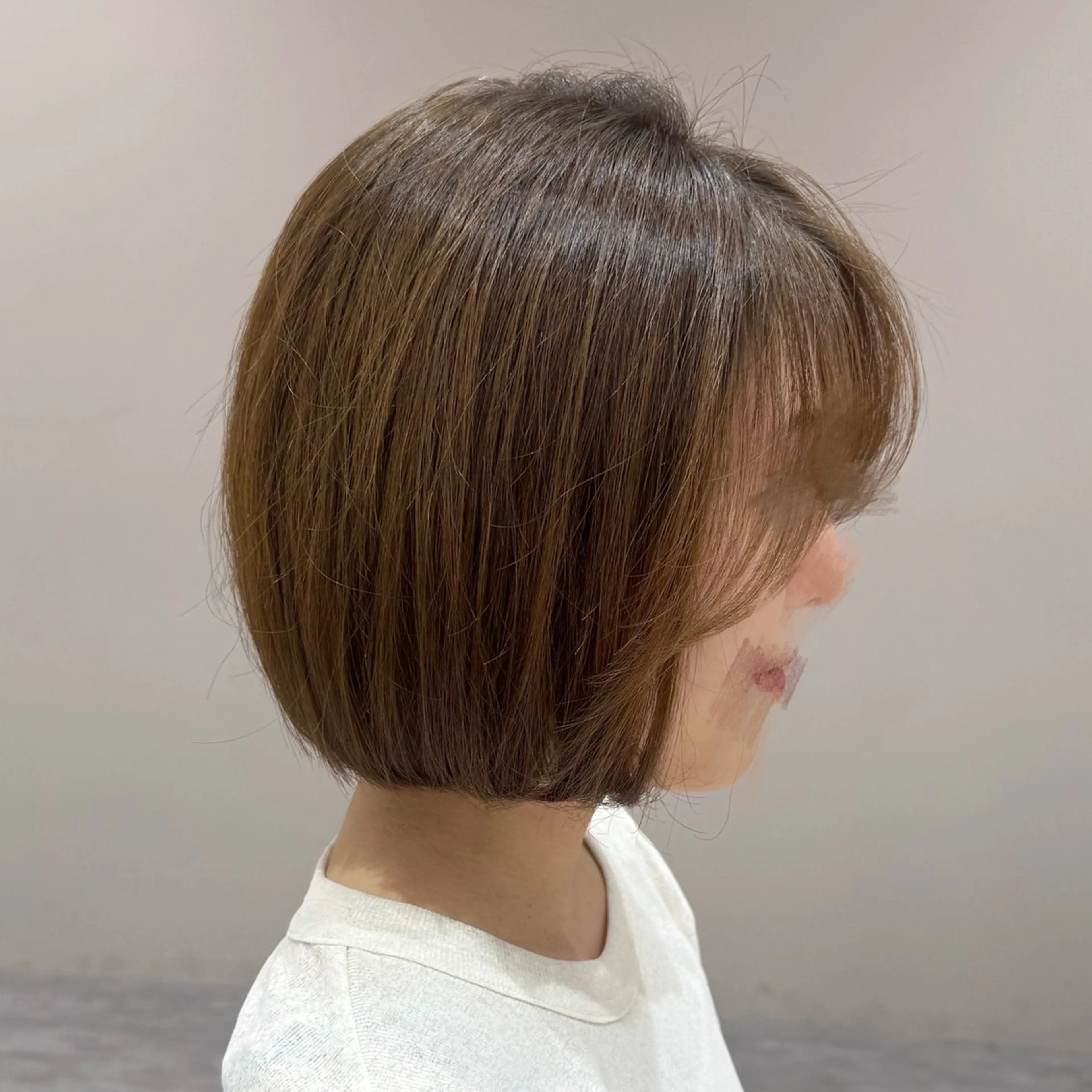 ショート カラー カット ヘアカラー トリートメント 内田 志乃のヘアスタイル