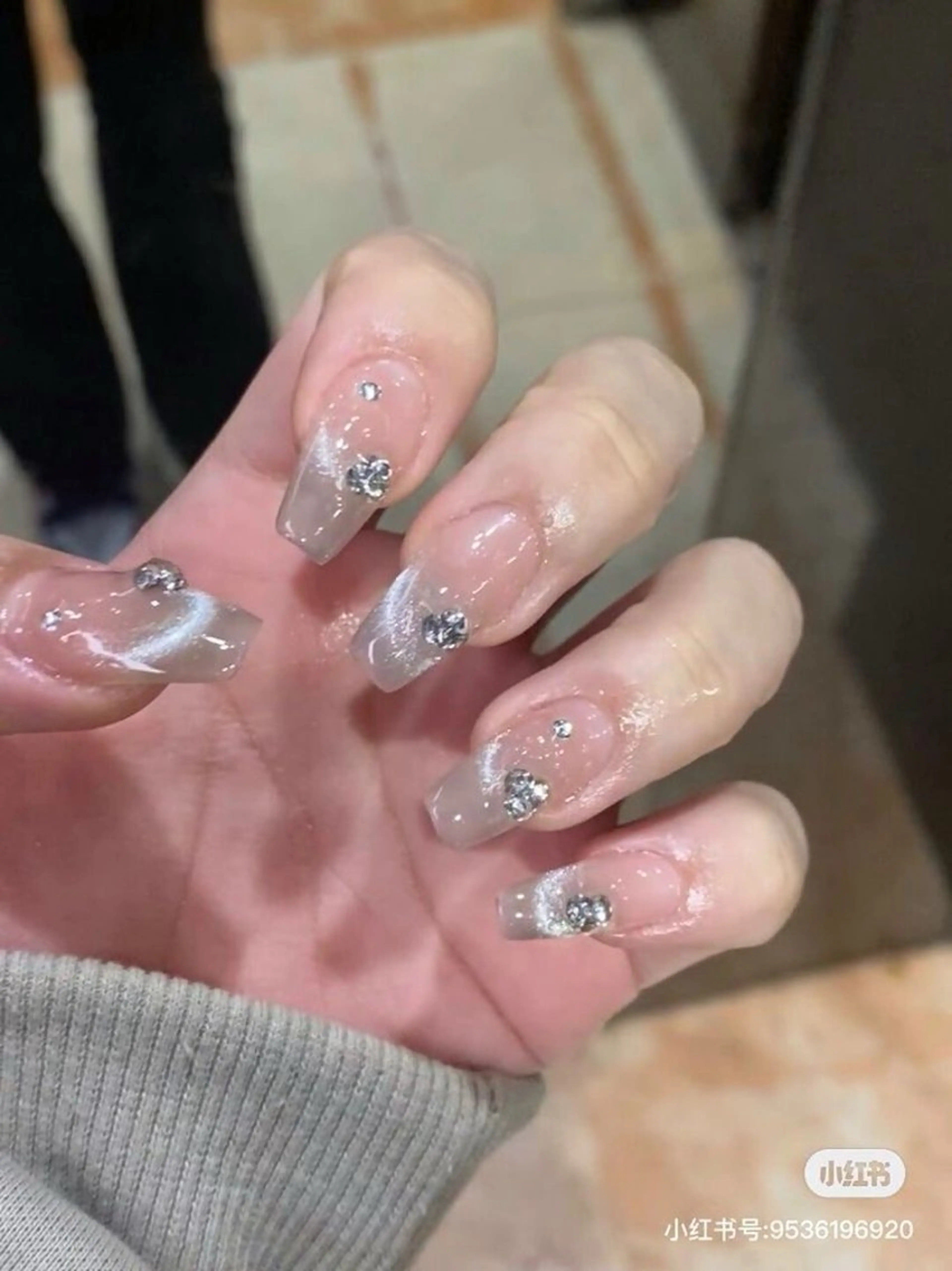 ネイル フットネイル フレンチネイル グラデーション キラキラネイル マグネットネイル Lina nailのネイルデザイン