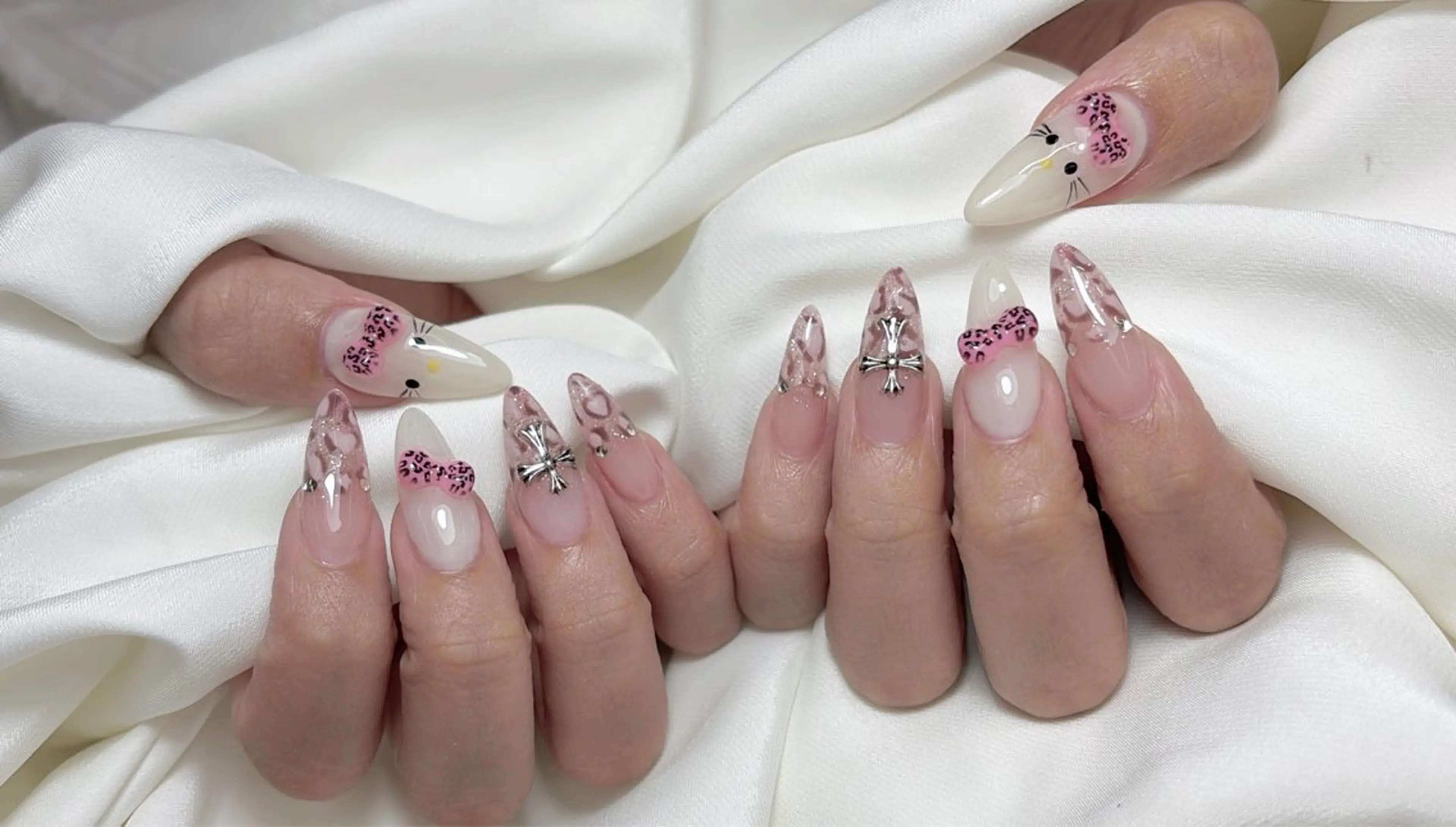 ネイル 長さ出し ネイルチップ Nhit Nailsのネイルデザイン