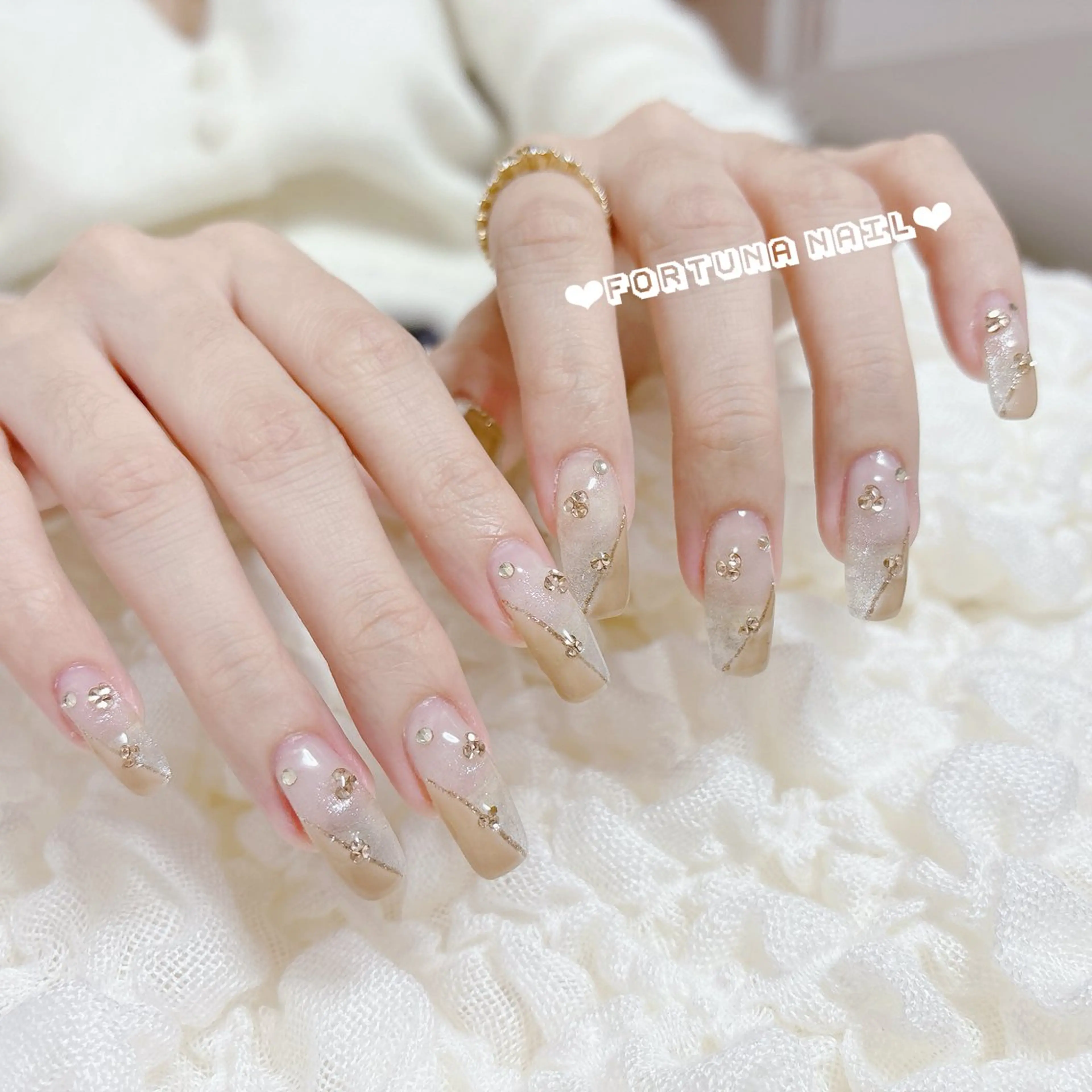 ネイル ハンドネイル ハンドケア Nail •Head スパFortunaのネイルデザイン