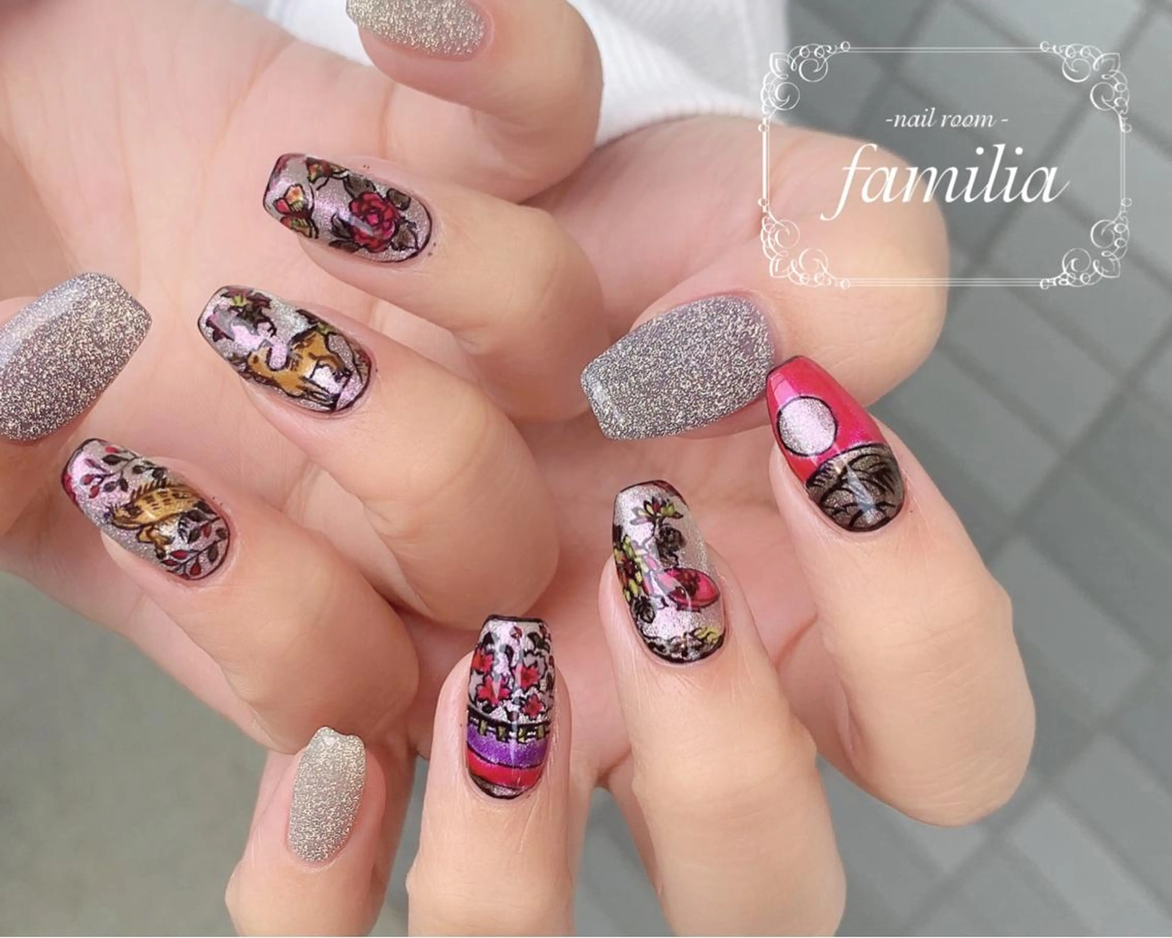 ネイル ハンドネイル -nailroom- familiaのネイルデザイン