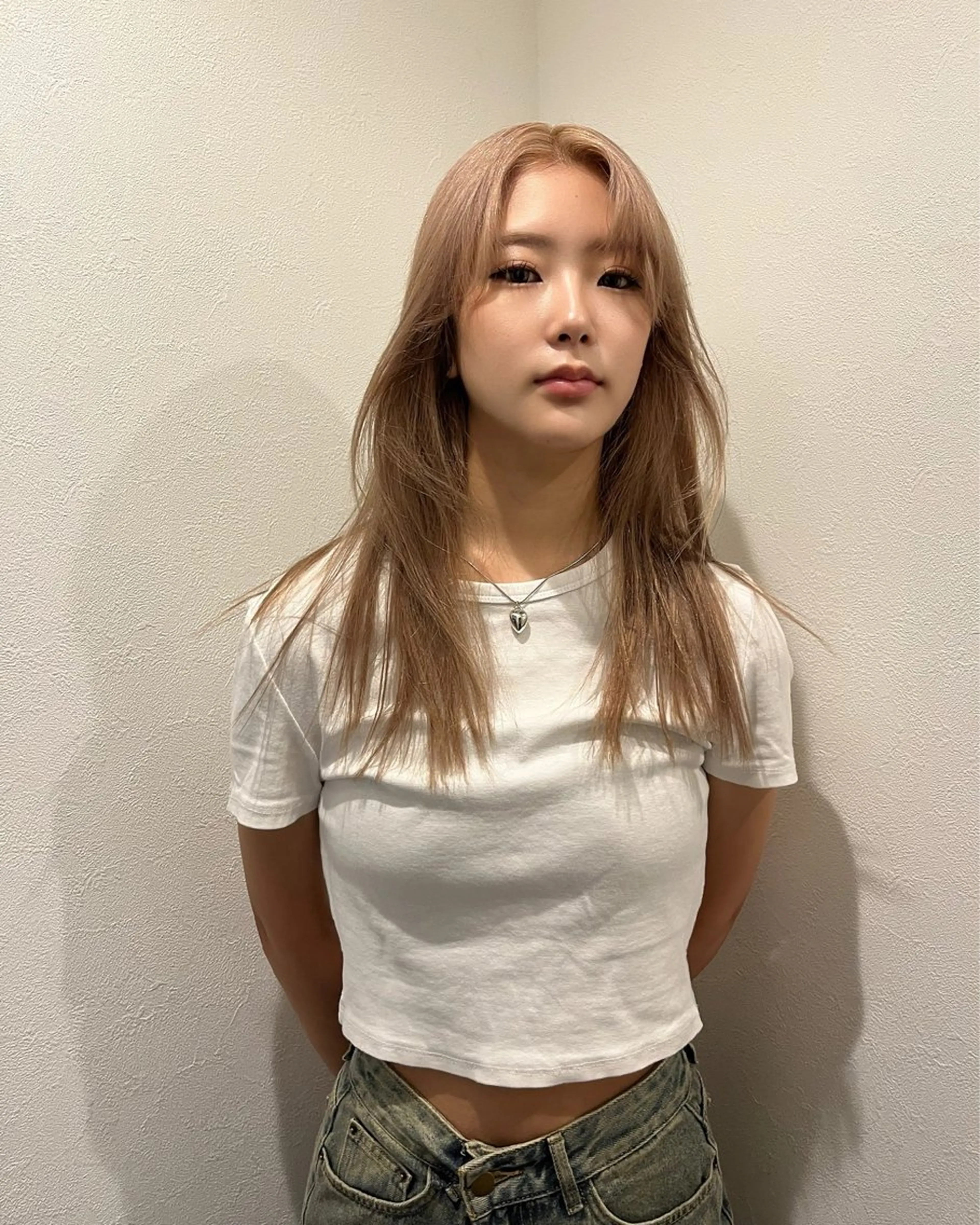 ミディアム カラー 💖艶ハイトーン髪質 改善💖ケンシンのヘアスタイル