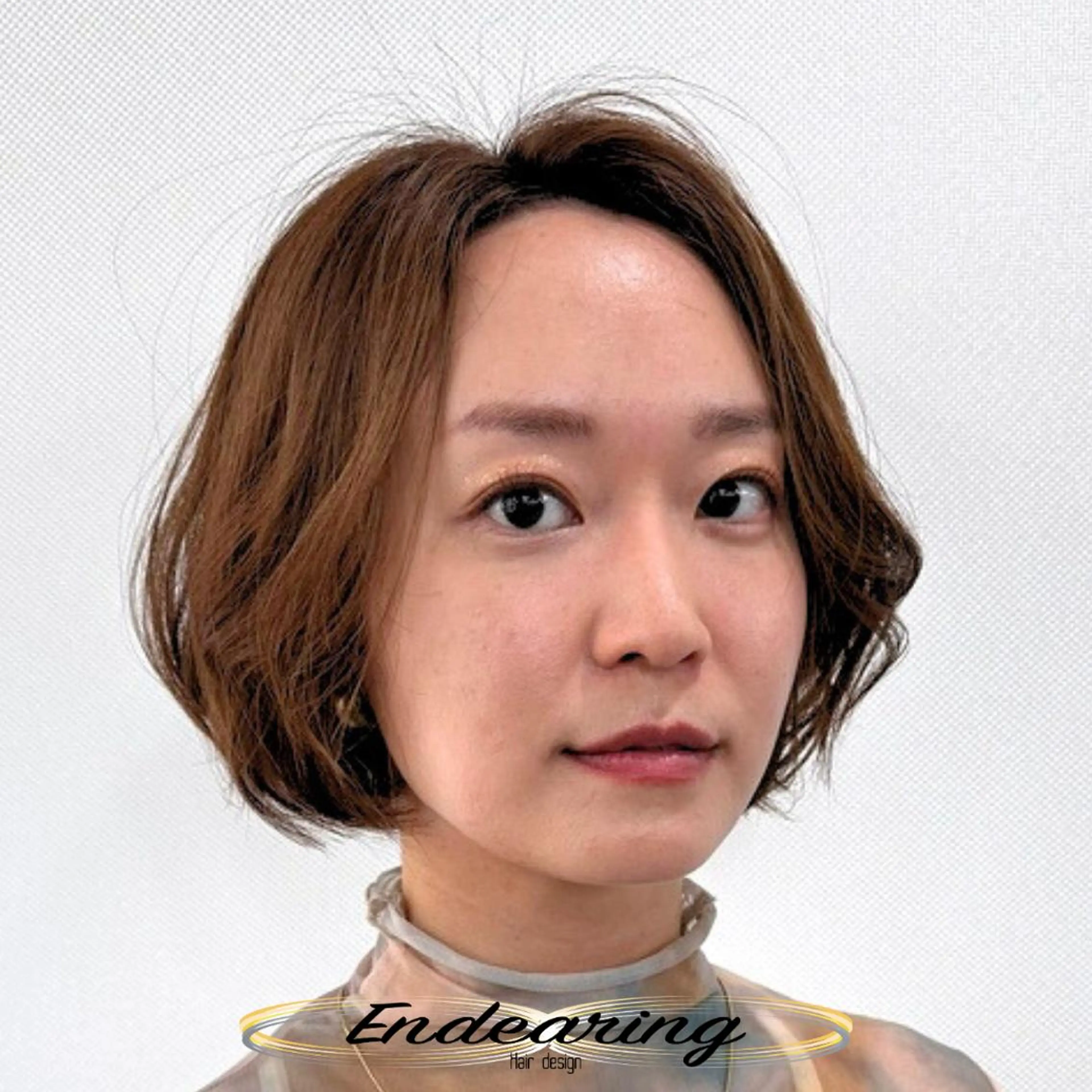 ミディアム ショートボブ ボブ レイヤーカット 似合わせカット 小顔カット カット ヘアカラー Endearing 銀座/レイヤーカットのヘアスタイル