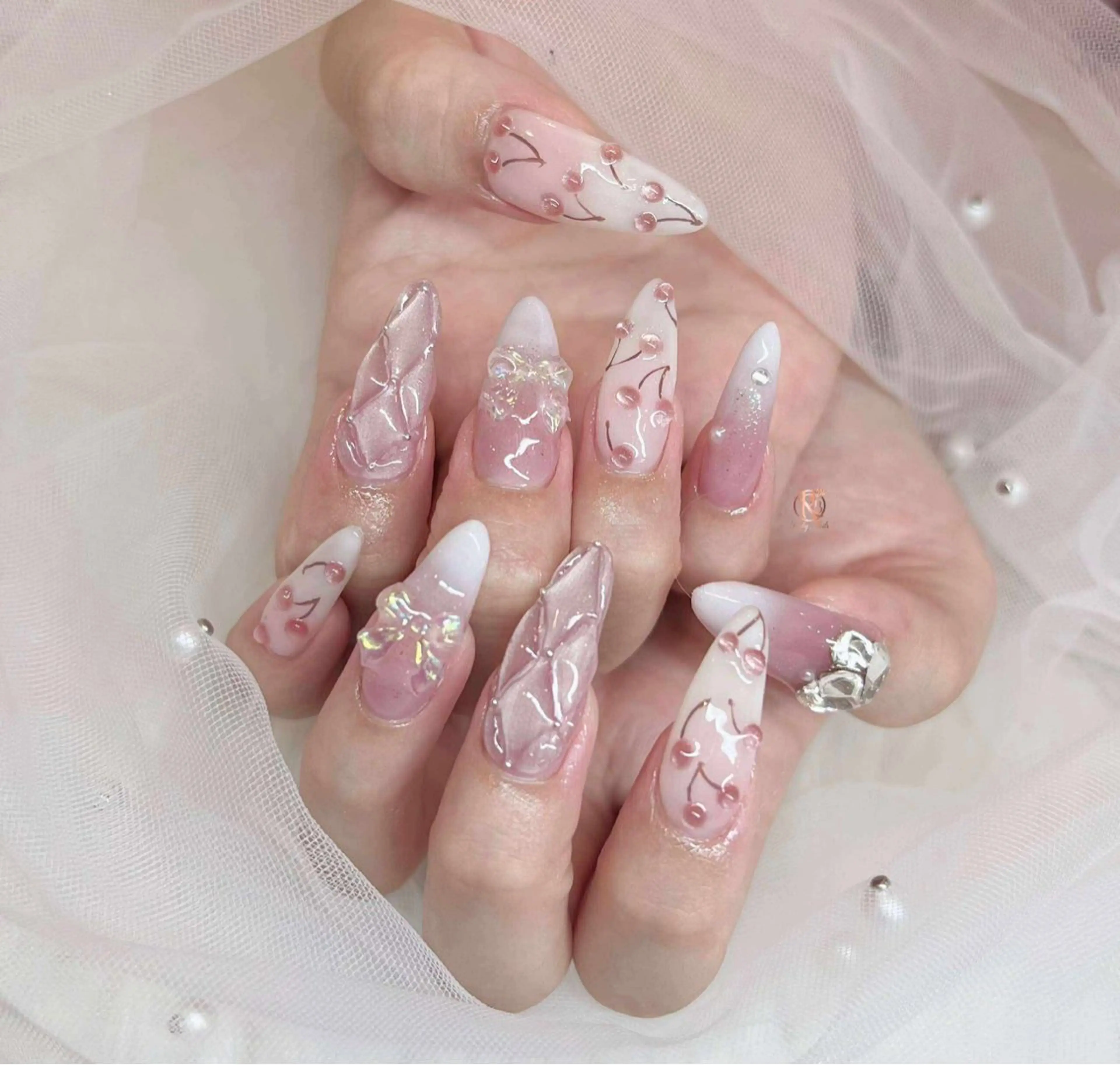 チップ長さだし10本やり放題コースコース🌹『持ち込みデザイン可能』　￥10500の写真