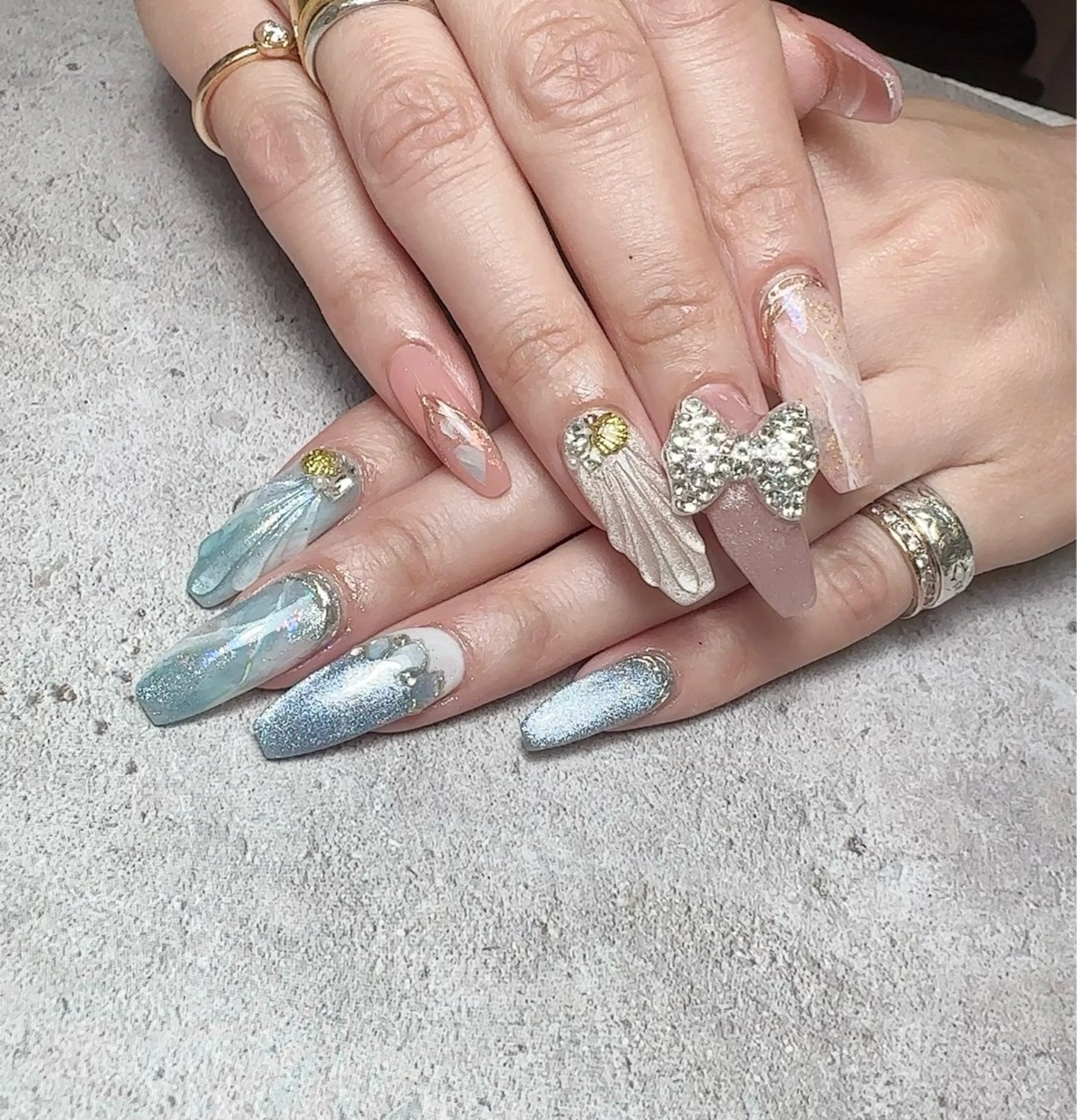 ネイル アートネイル ハート マグネットネイル 持ち込み ニュアンスネイル ハンドネイル Nailsalon Mimiy..♡のネイルデザイン