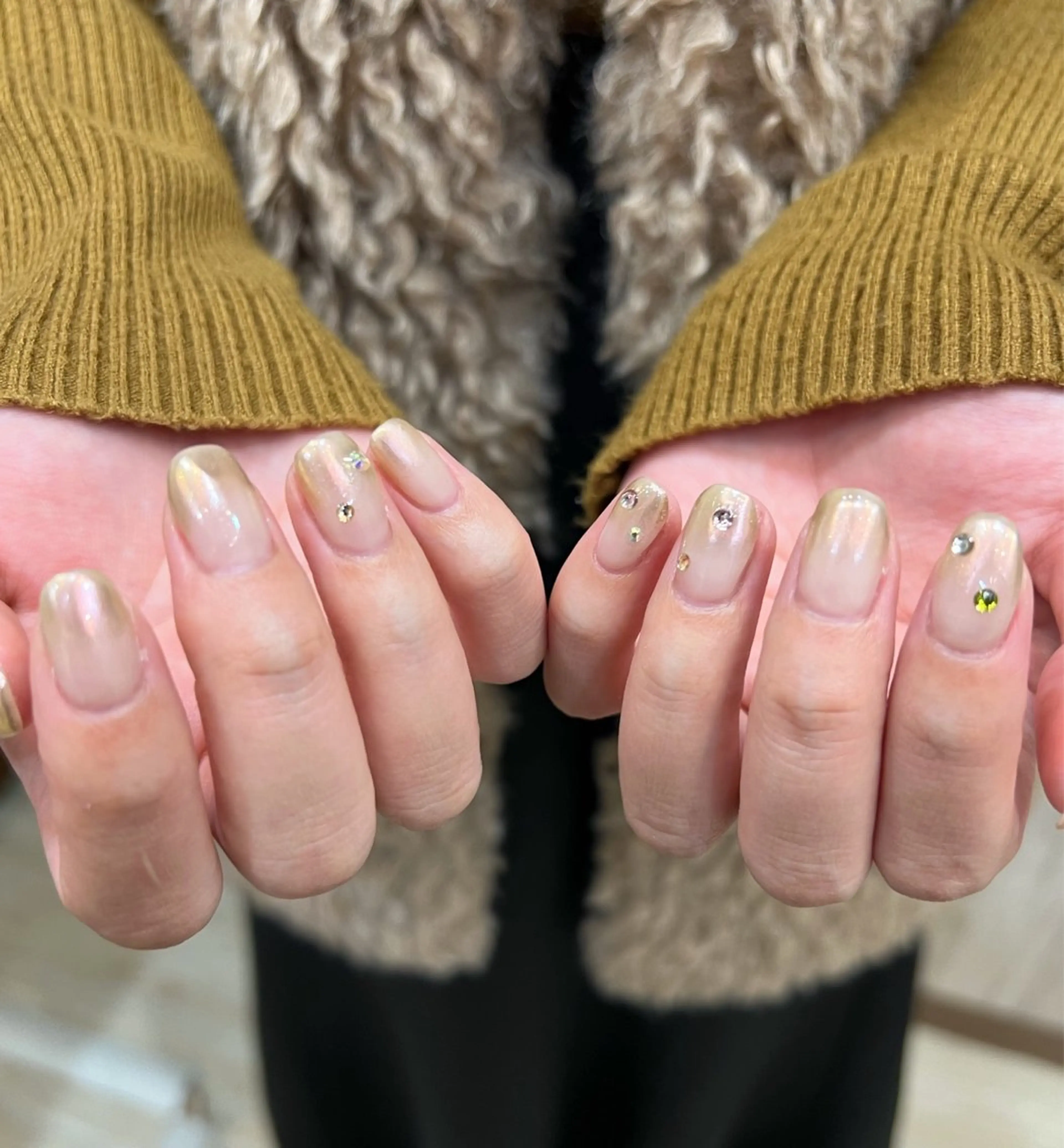 ネイル ハンドネイル ヘアメイクネイリスト 💄💅hidemiのヘアスタイル