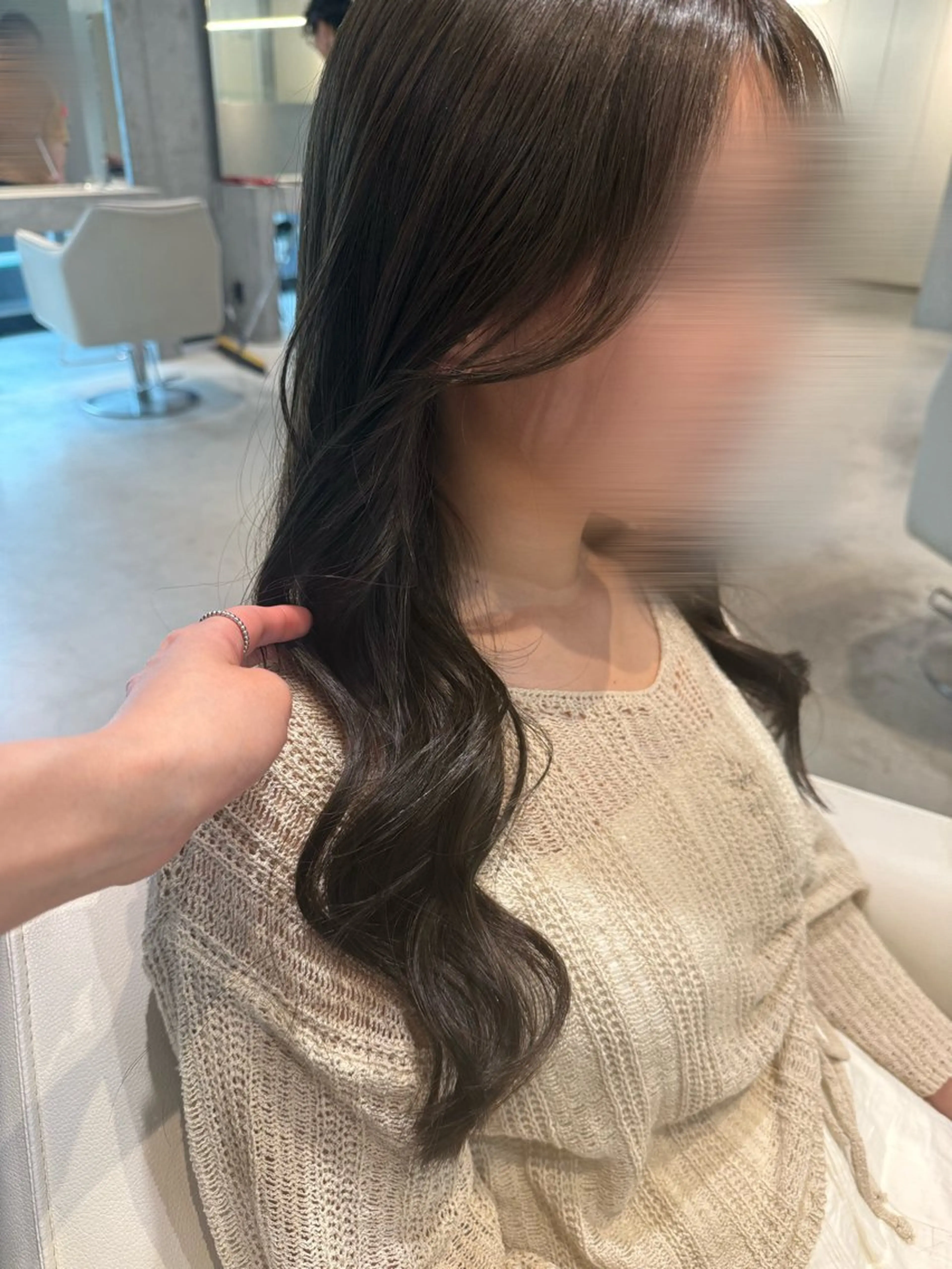 ロング ロング SALOWIN横浜所属・ﾚｲﾔｰ.ﾍｱｾｯﾄ 🤍宮本しおりのヘアスタイル