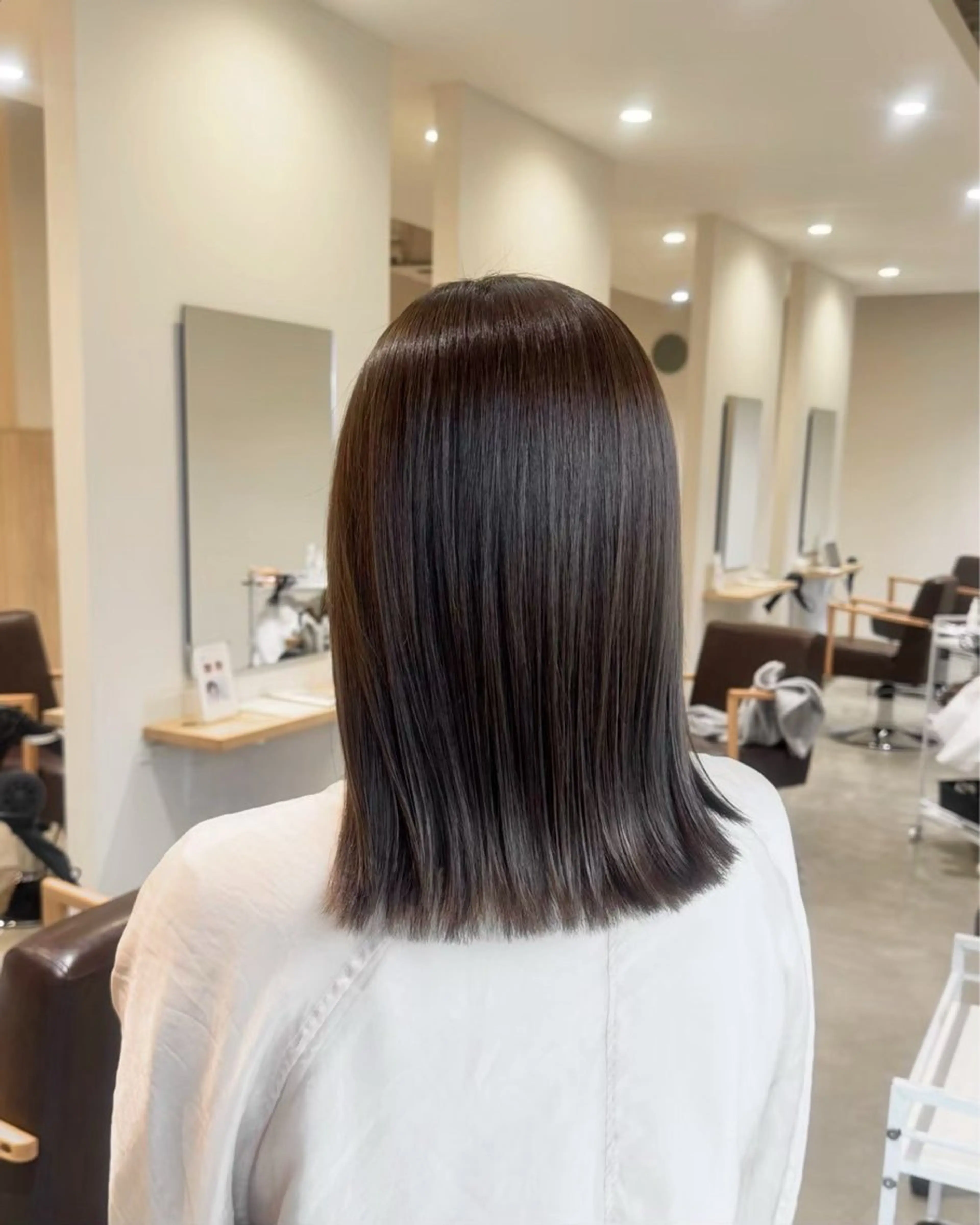 セミロング カラー ヘアカラー 艶髪✨️ kuyumi🌷のヘアスタイル