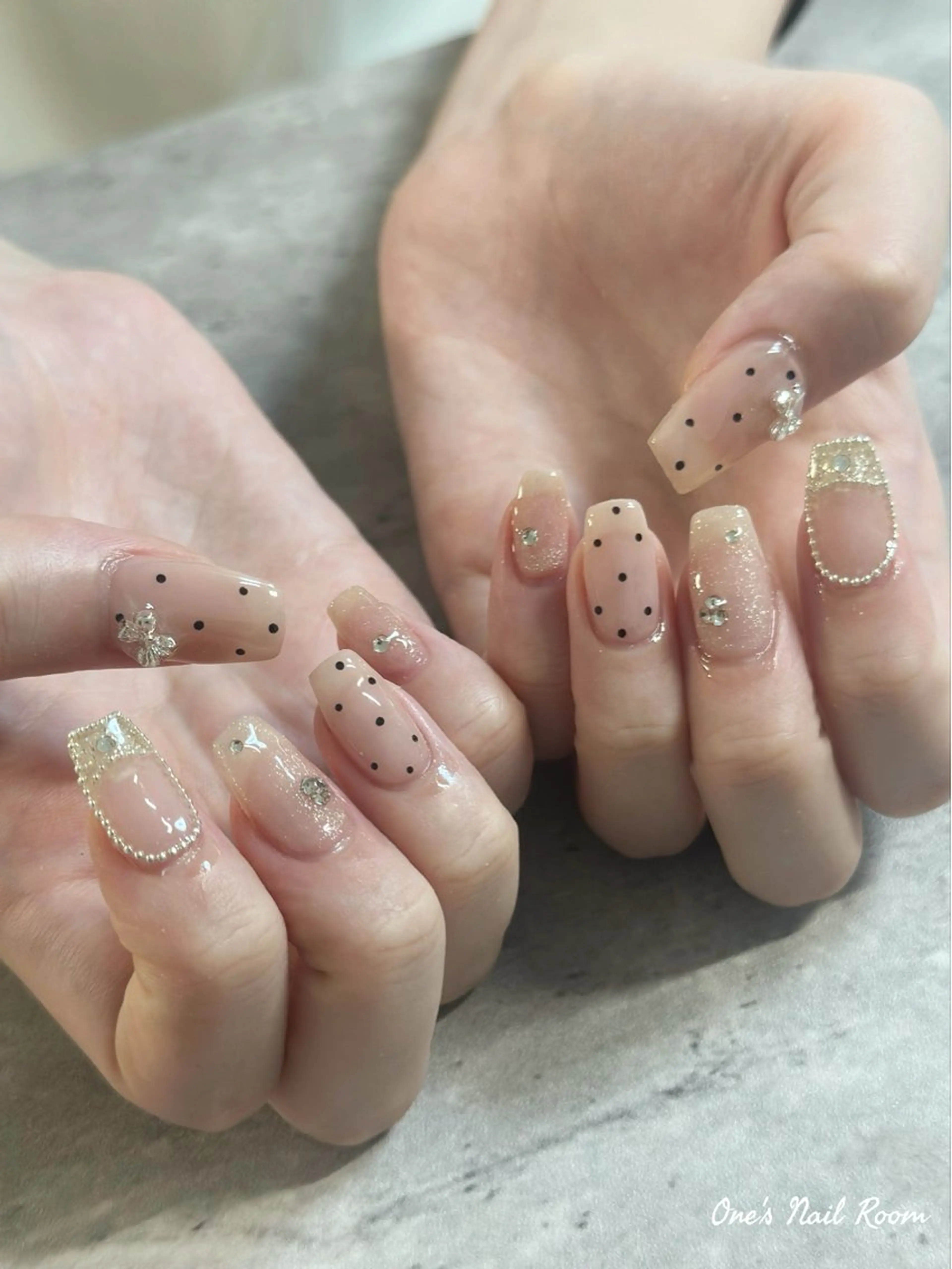 ネイル ハンドネイル One's Nail Roomのネイルデザイン